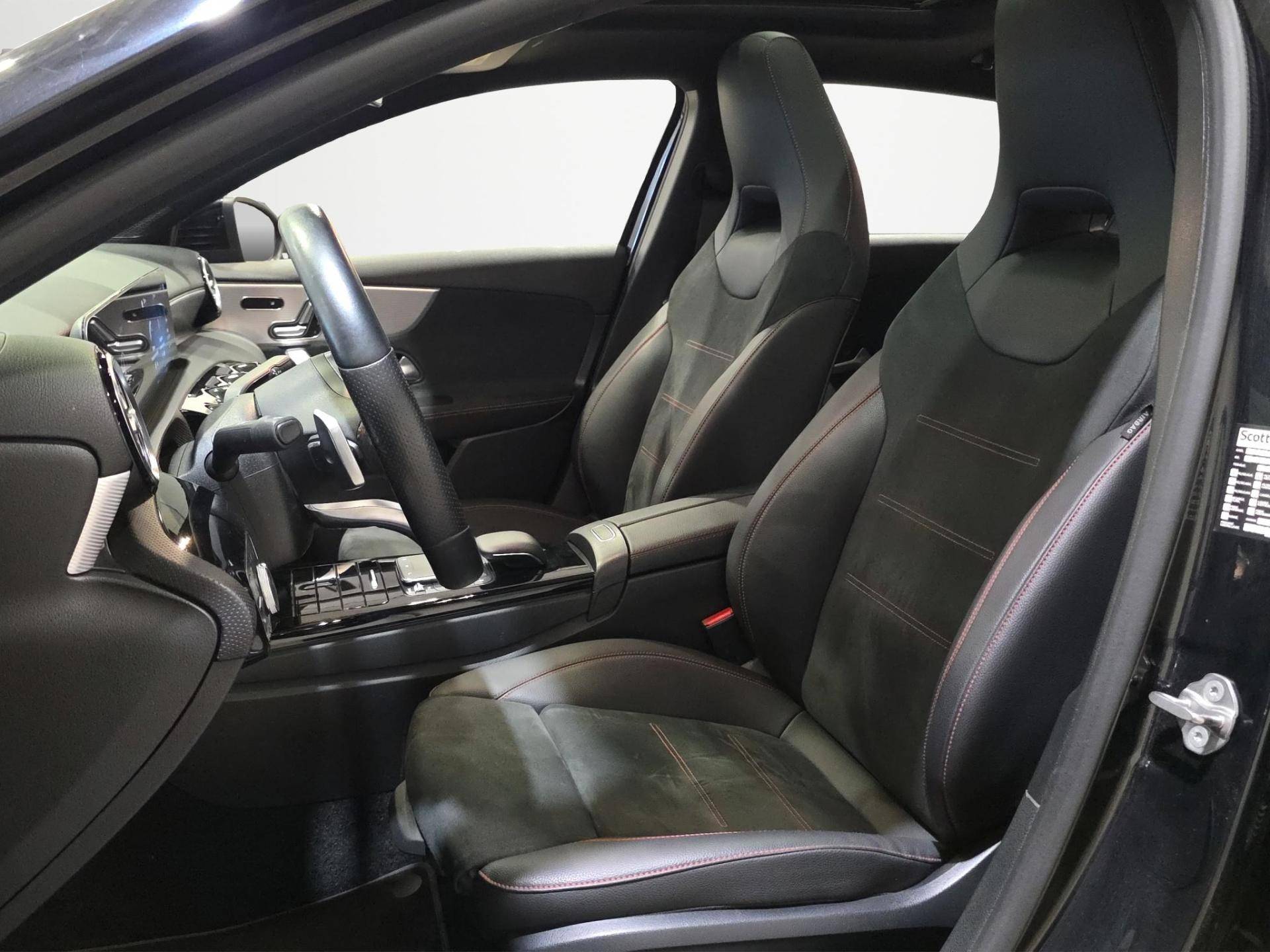 MERCEDES Classe A A 180 d Premium auto usata in pronta consegna - Brandini