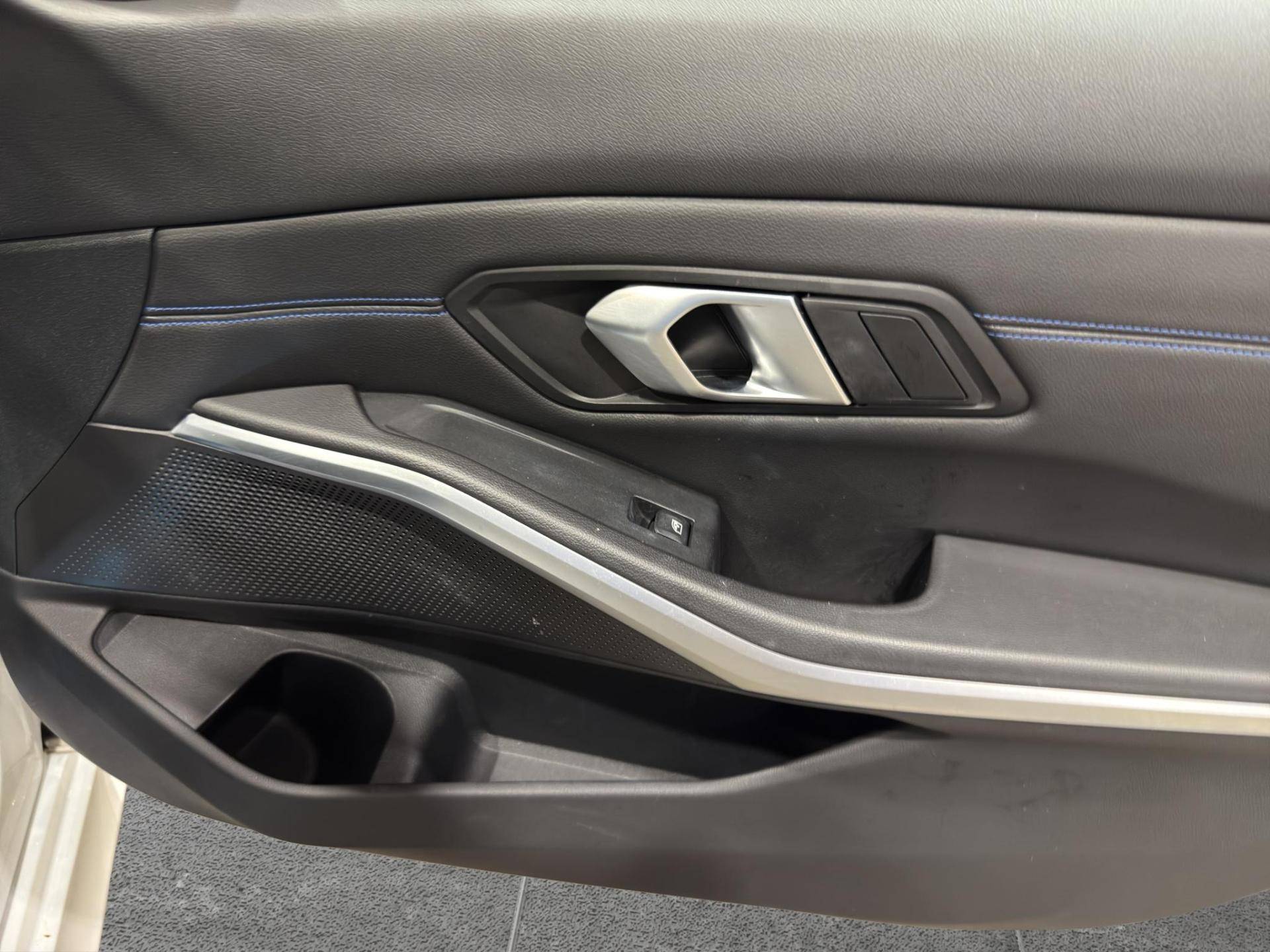BMW Serie 3 Touring 320d Touring mhev 48V Msport auto usata in pronta consegna - Brandini