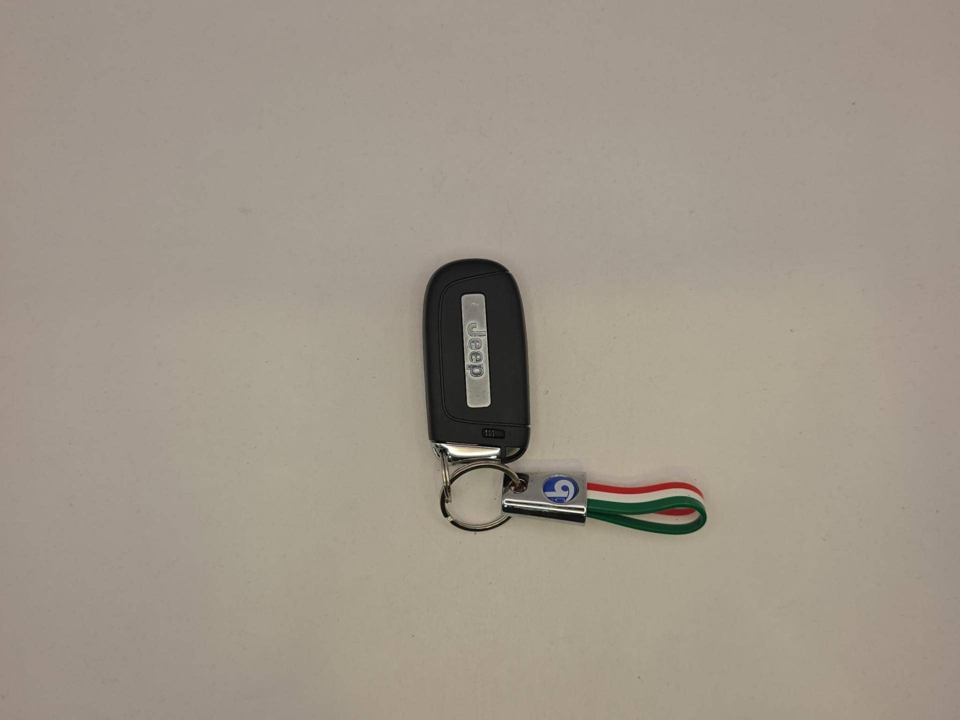 Auto Venduta - JEEP Compass Compass 1.5 turbo t4 mhev Limited 2wd 130cv dct usata in pronta consegna - Brandini