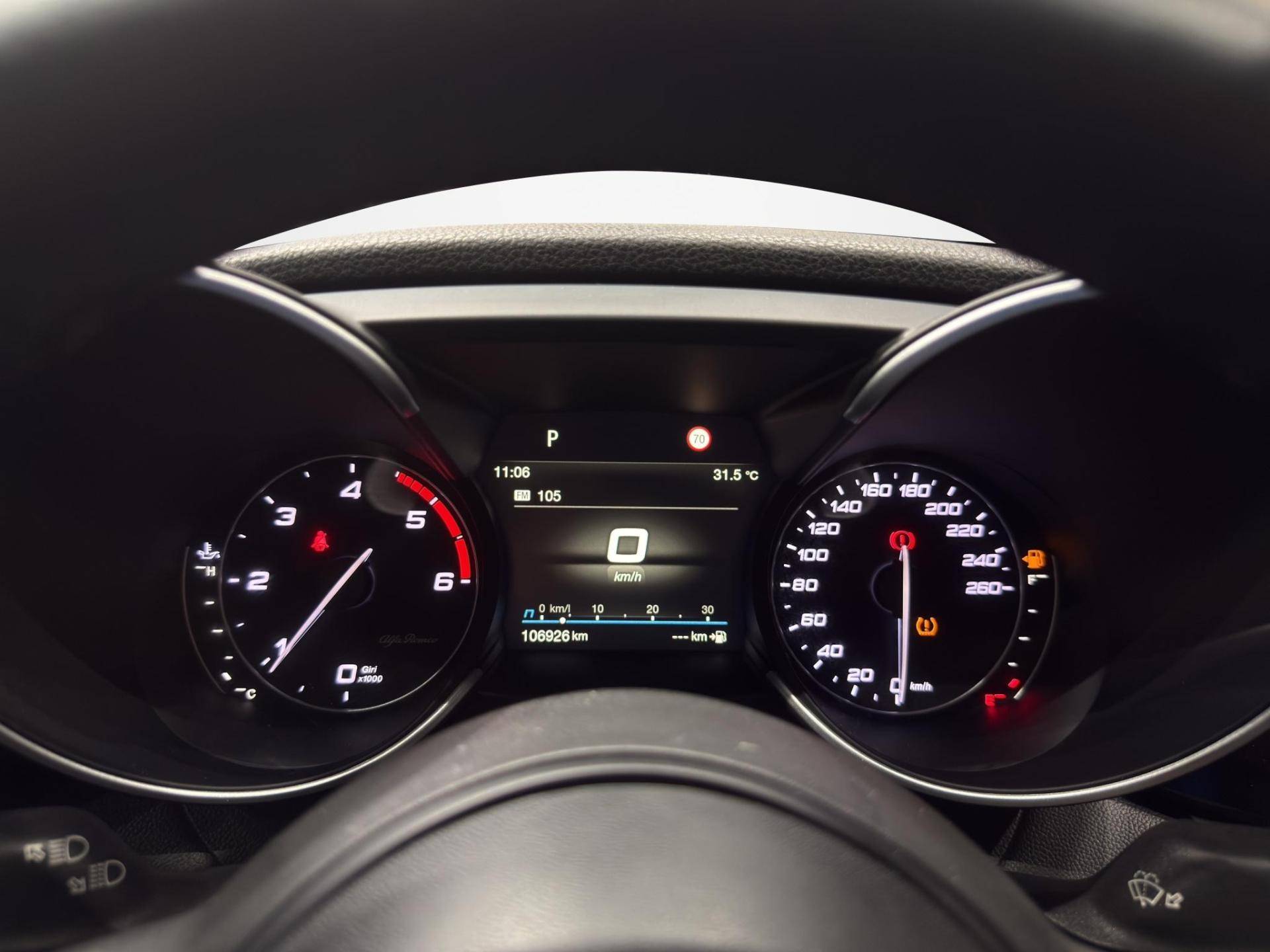 ALFA ROMEO GIULIA Giulia 2.2 t Veloce First edition Q4 210 cv auto usata in pronta consegna - Brandini
