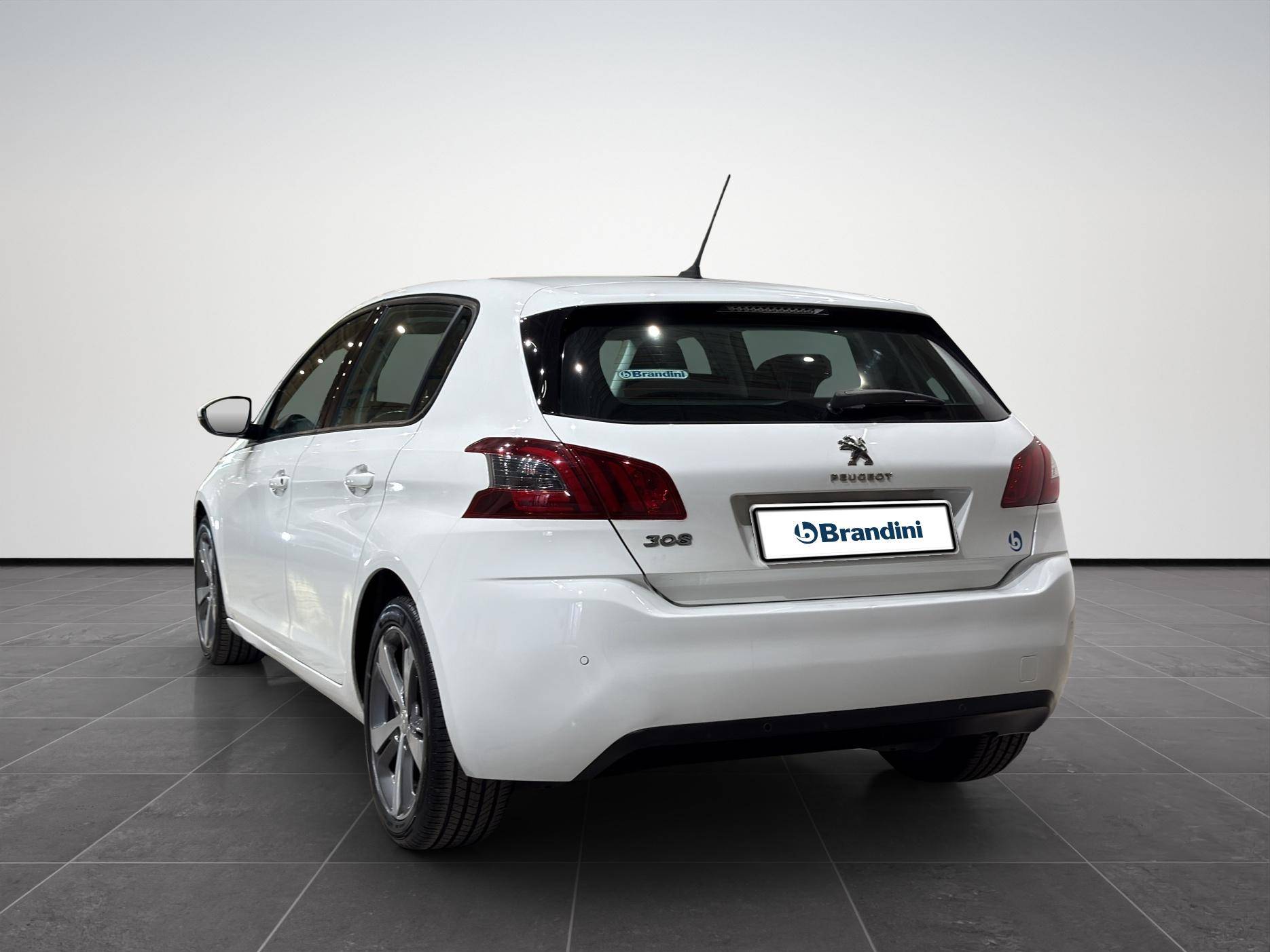 PEUGEOT 308 308 5p 1.5 bluehdi Allure s&s 130cv usata in pronta consegna - Brandini