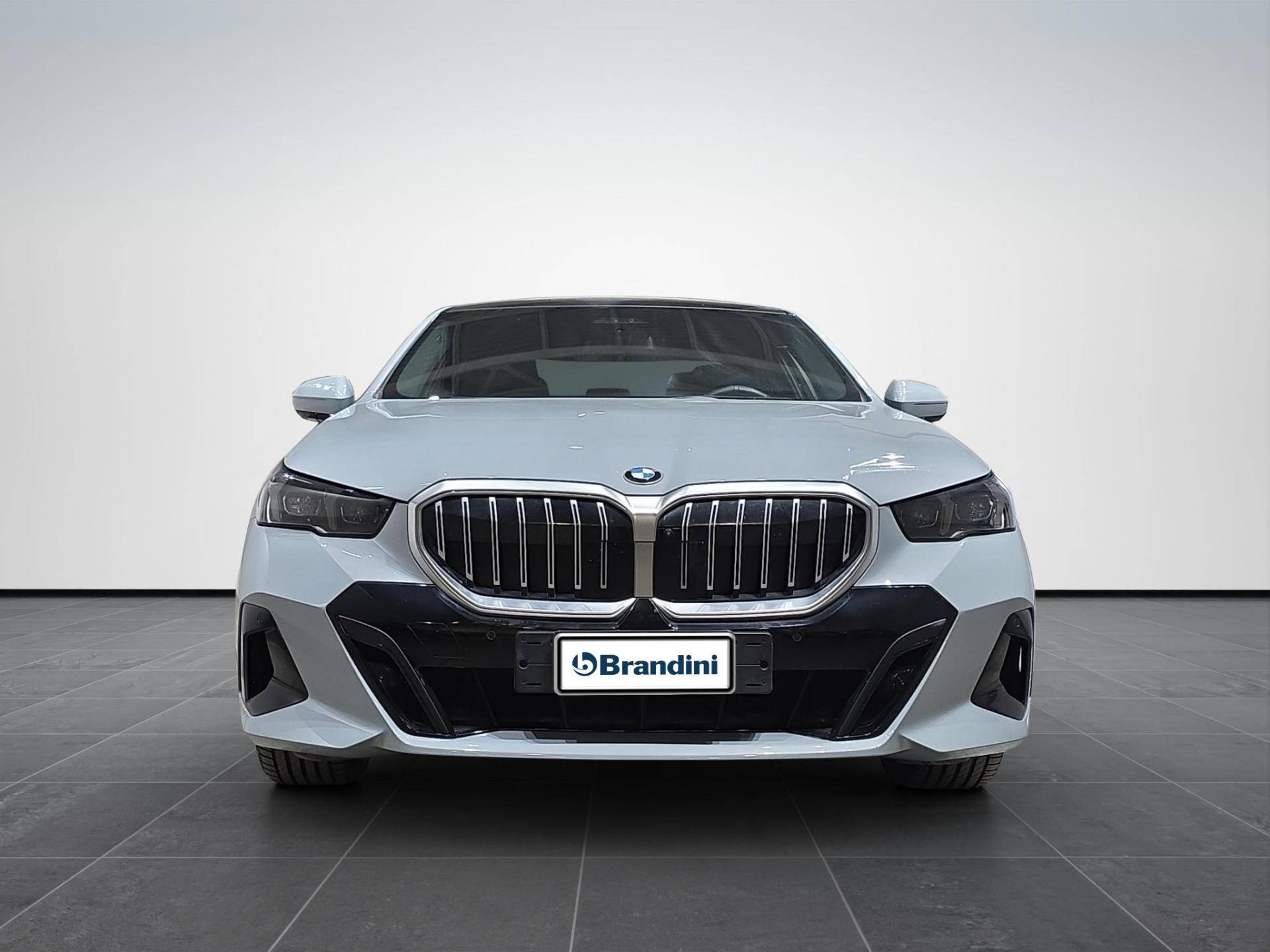 Auto Venduta - BMW Serie 5 Berlina 520d 48V xdrive M Sport auto usata in pronta consegna - Brandini