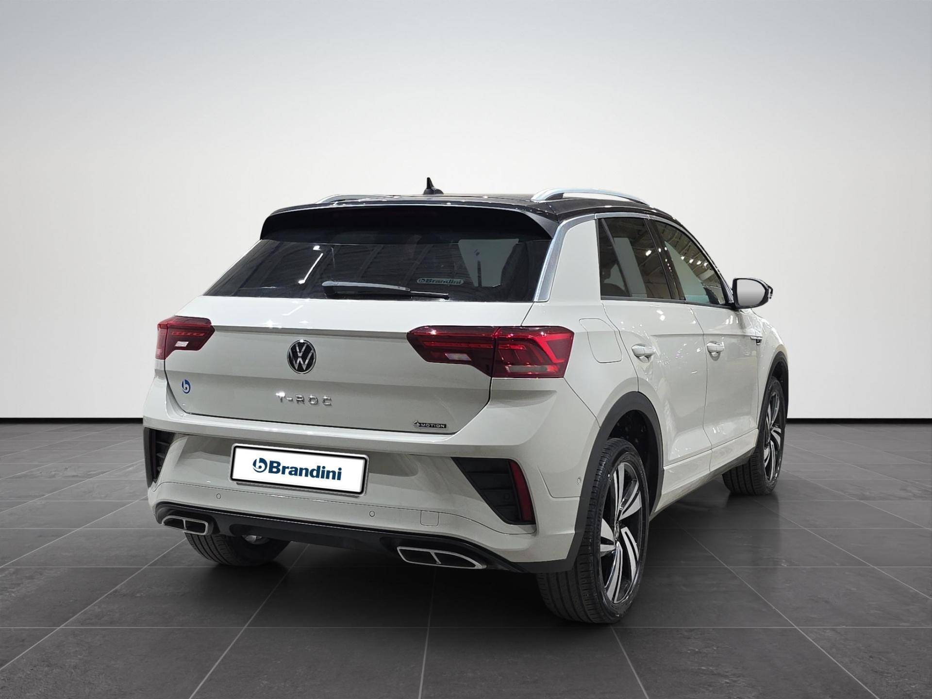 VOLKSWAGEN T-Roc T-Roc 2.0 tdi scr R-Line 4motion 150cv dsg usata in pronta consegna - Brandini