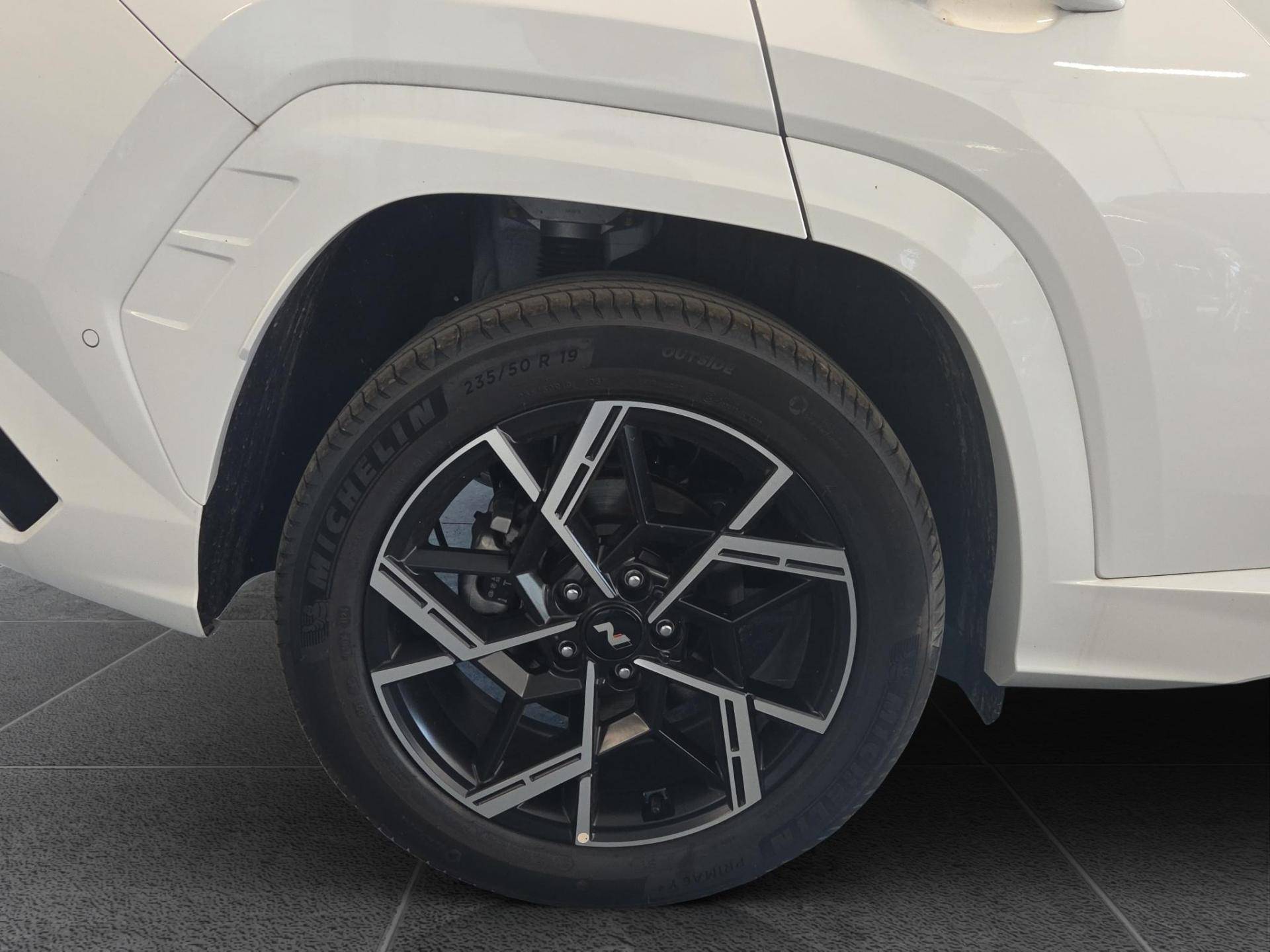 HYUNDAI Tucson Tucson 1.6 hev NLine Deluxe Pack 2wd 239cv auto usata in pronta consegna - Brandini