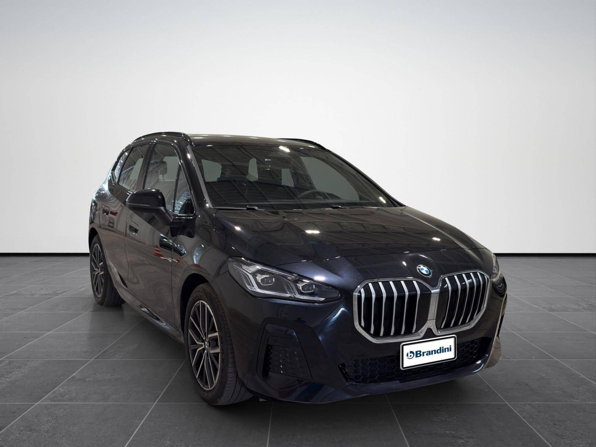 BMW Serie 2 Active Tourer 223i Active Tourer mhev 48V xdrive auto usata in pronta consegna - Brandini