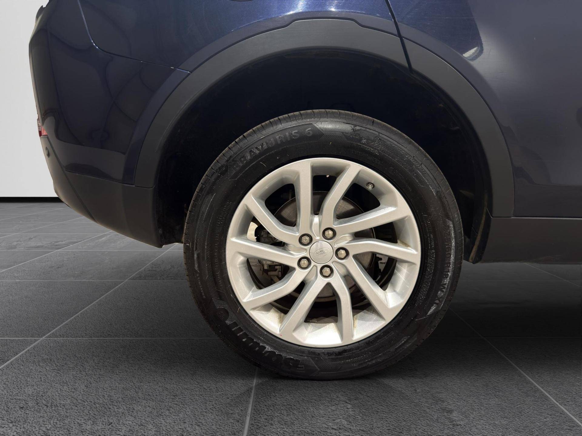 LAND ROVER Discovery Sport Discovery Sport 2.0 td4 Pure awd 150cv auto my19 usata in pronta consegna - Brandini