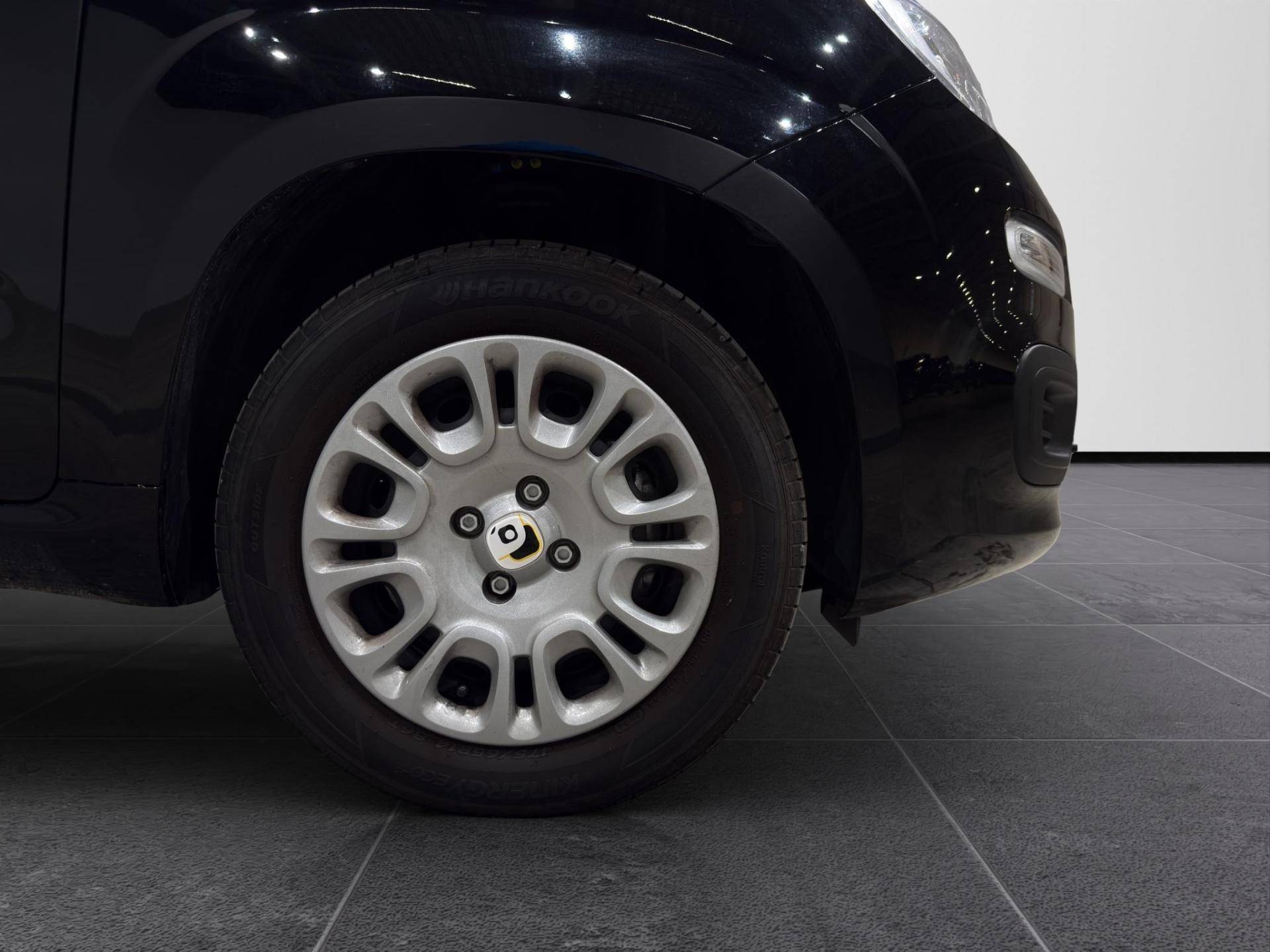FIAT Panda Panda 1.0 firefly hybrid Icon s&s 70cv 5p.ti usata in pronta consegna - Brandini