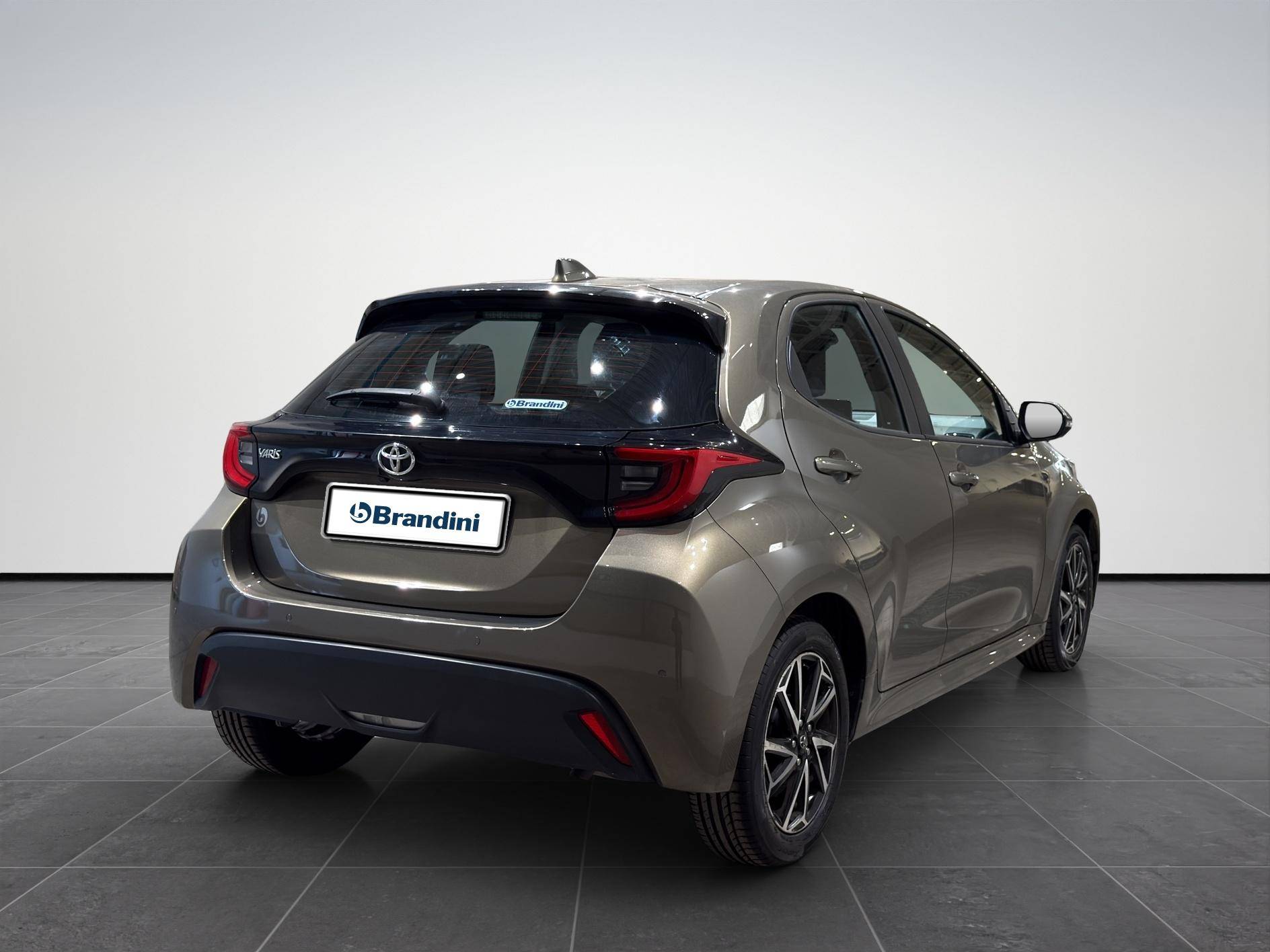 Auto Venduta - TOYOTA Yaris Yaris 1.0 Active usata in pronta consegna - Brandini