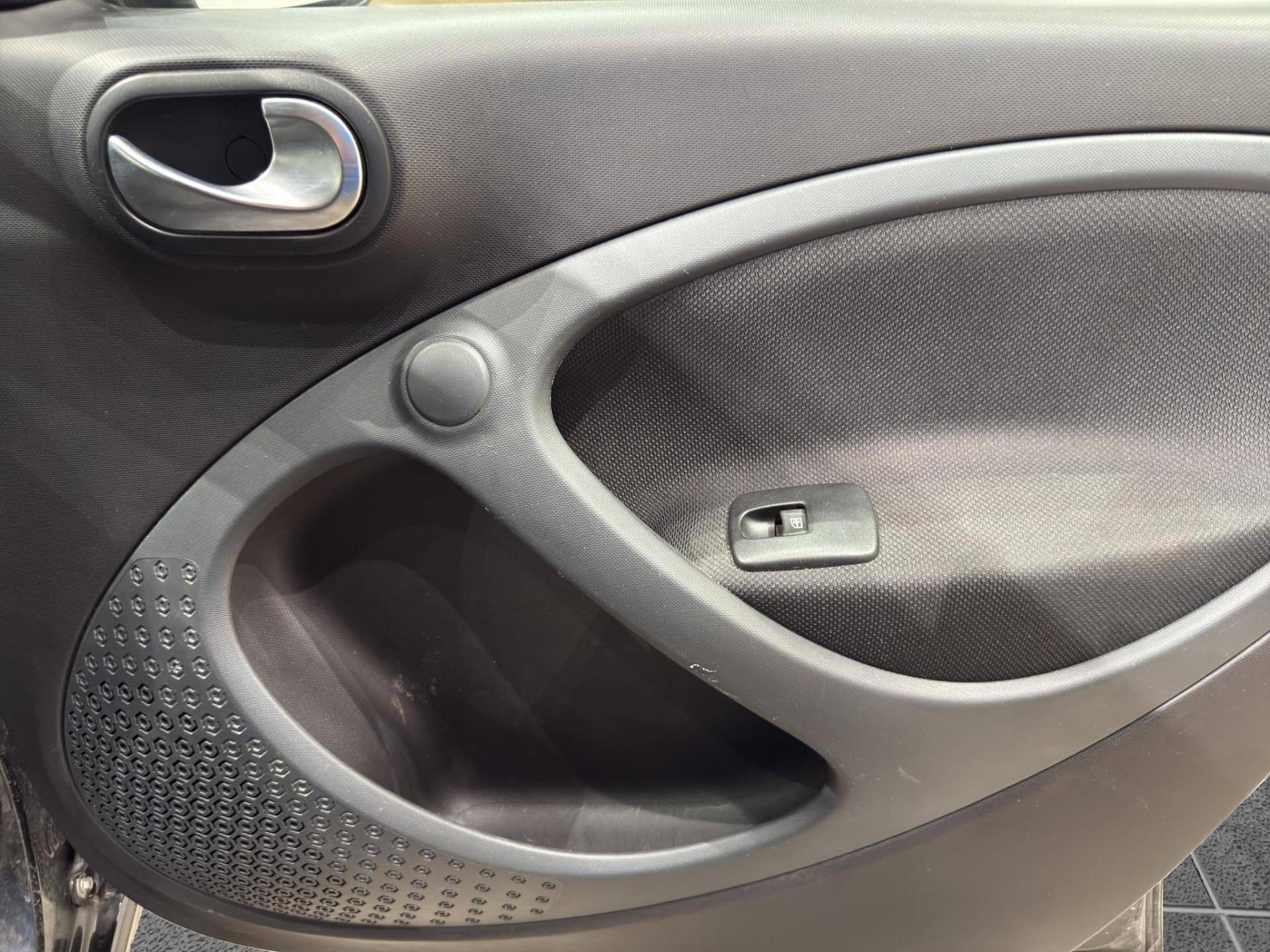 Auto Venduta - SMART Forfour Forfour 0.9 t. Passion 90cv twinamic my18 usata in pronta consegna - Brandini
