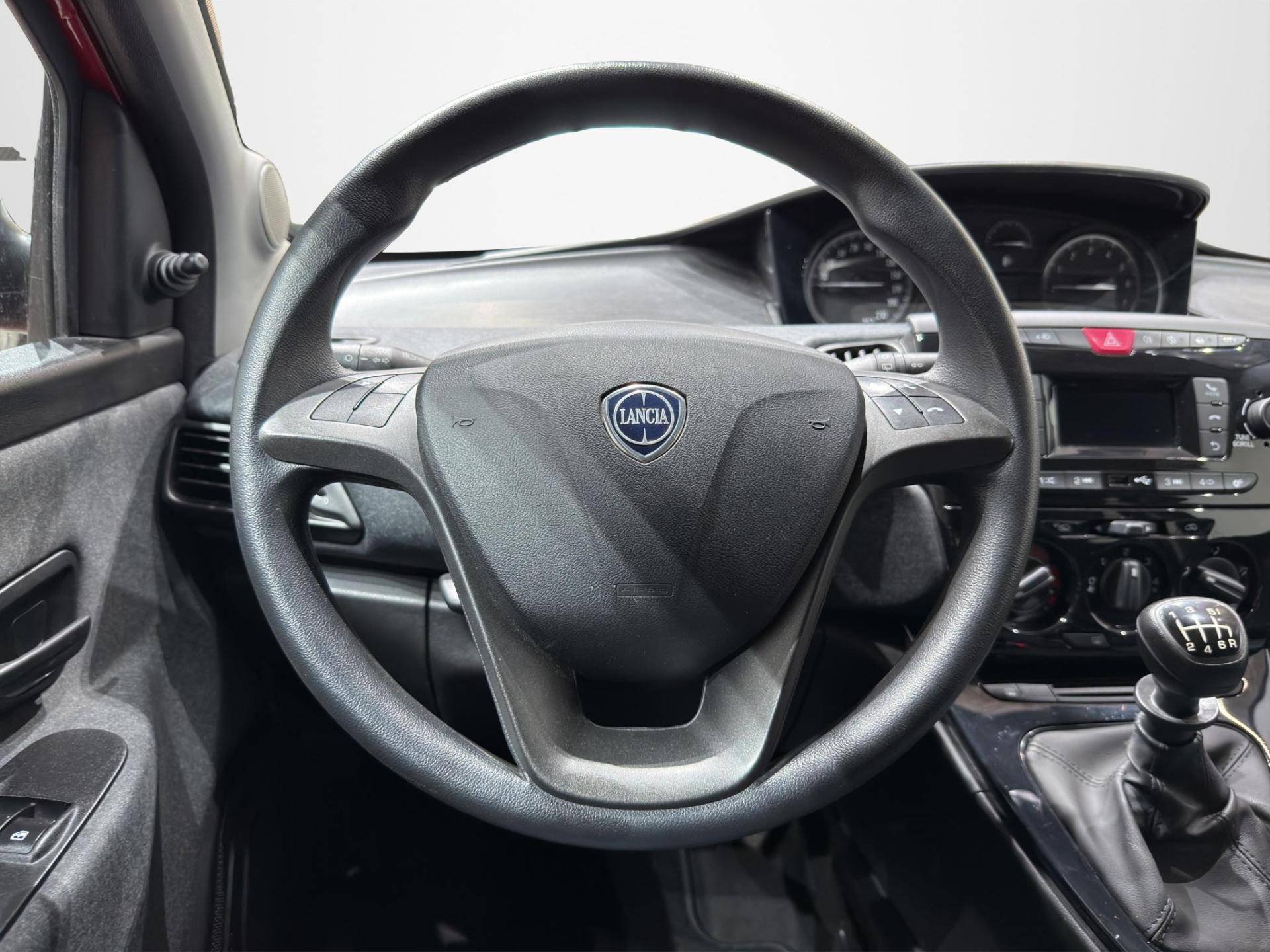 Auto Venduta - LANCIA Ypsilon Ypsilon 1.0 hybrid Silver s&s 70cv usata in pronta consegna - Brandini