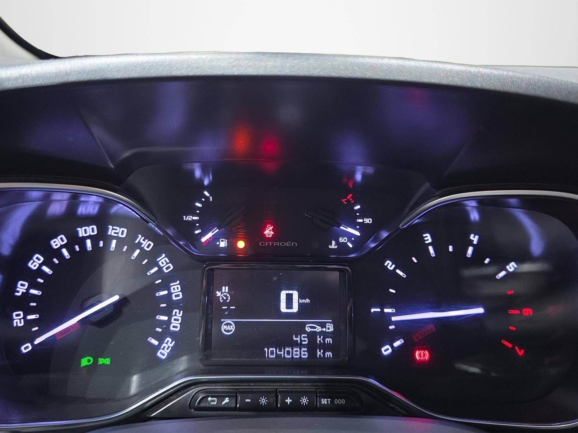 CITROEN C3 Aircross C3 Aircross 1.5 bluehdi Shine s&s 110cv usata in pronta consegna - Brandini