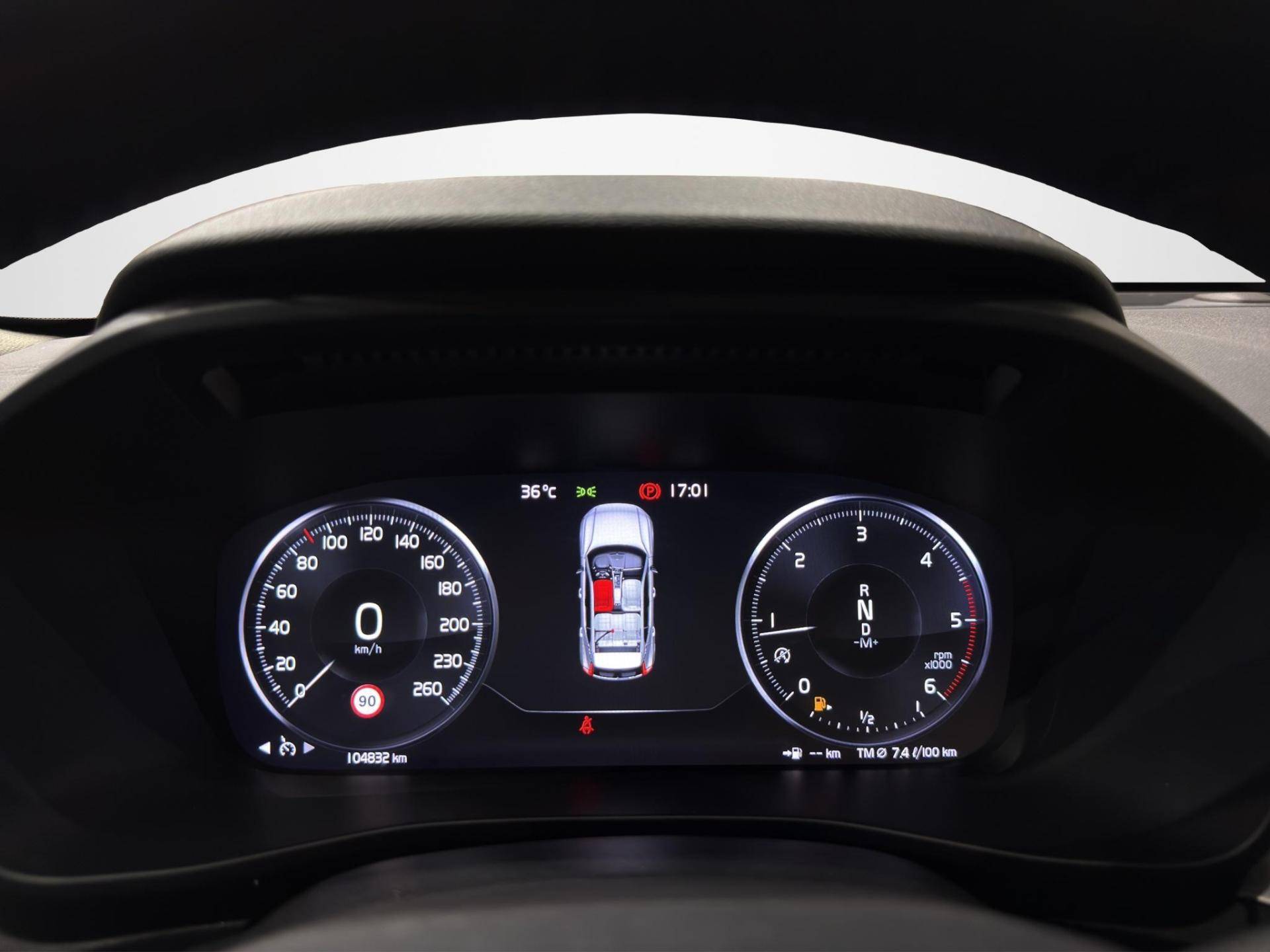 VOLVO XC40 XC40 2.0 d3 Momentum awd geartronic usata in pronta consegna - Brandini