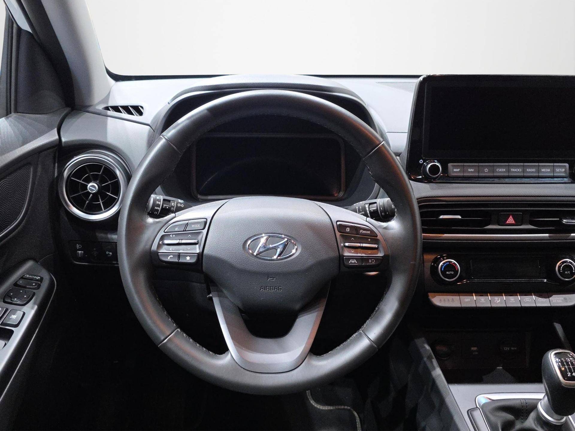 HYUNDAI Kona Kona 1.0 t-gdi 48V Xline Safety Pack 2wd 120cv imt usata in pronta consegna - Brandini