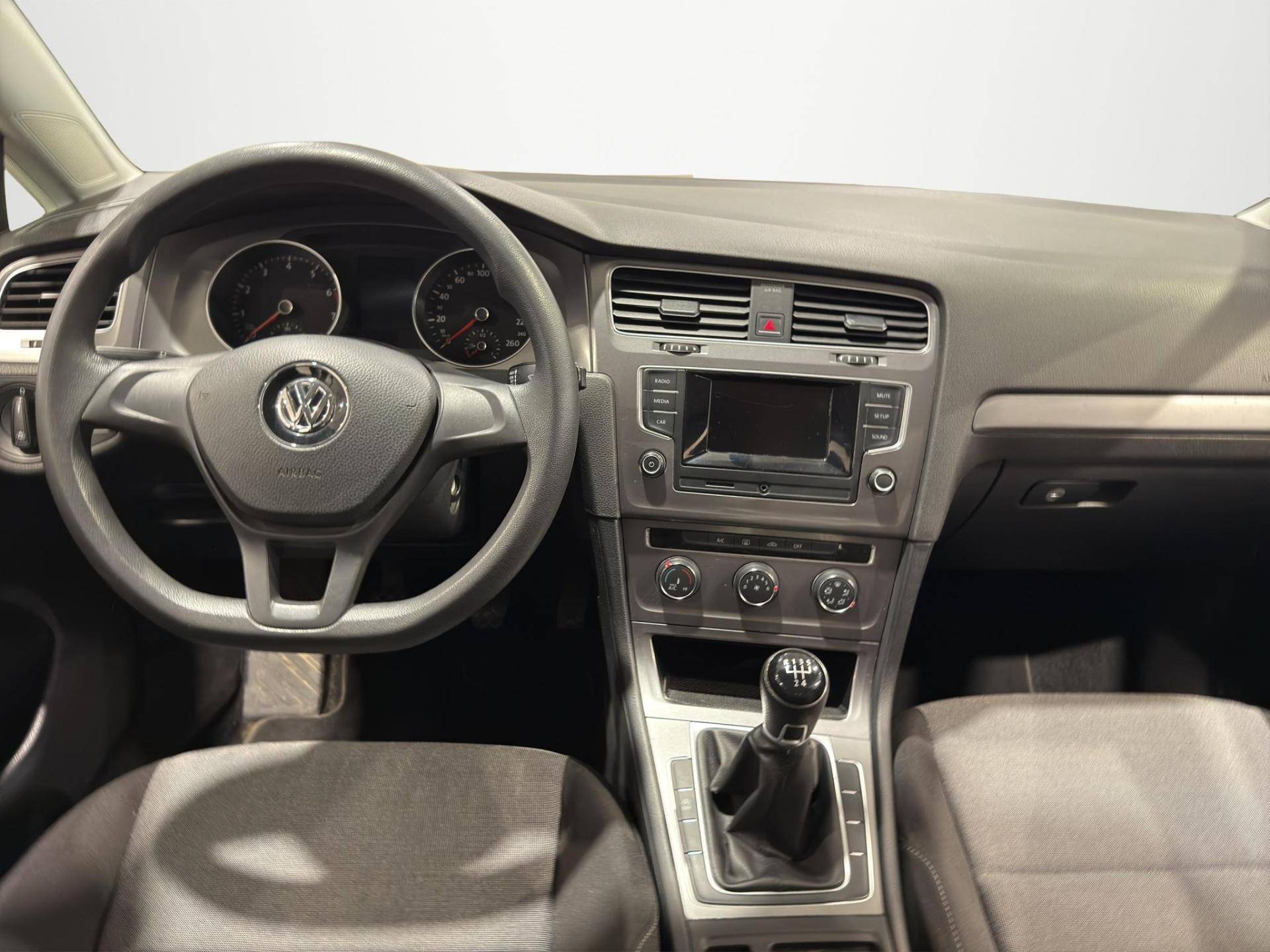 VOLKSWAGEN Golf Golf 1.2 tsi Trendline 85cv 5p E6 usata in pronta consegna - Brandini