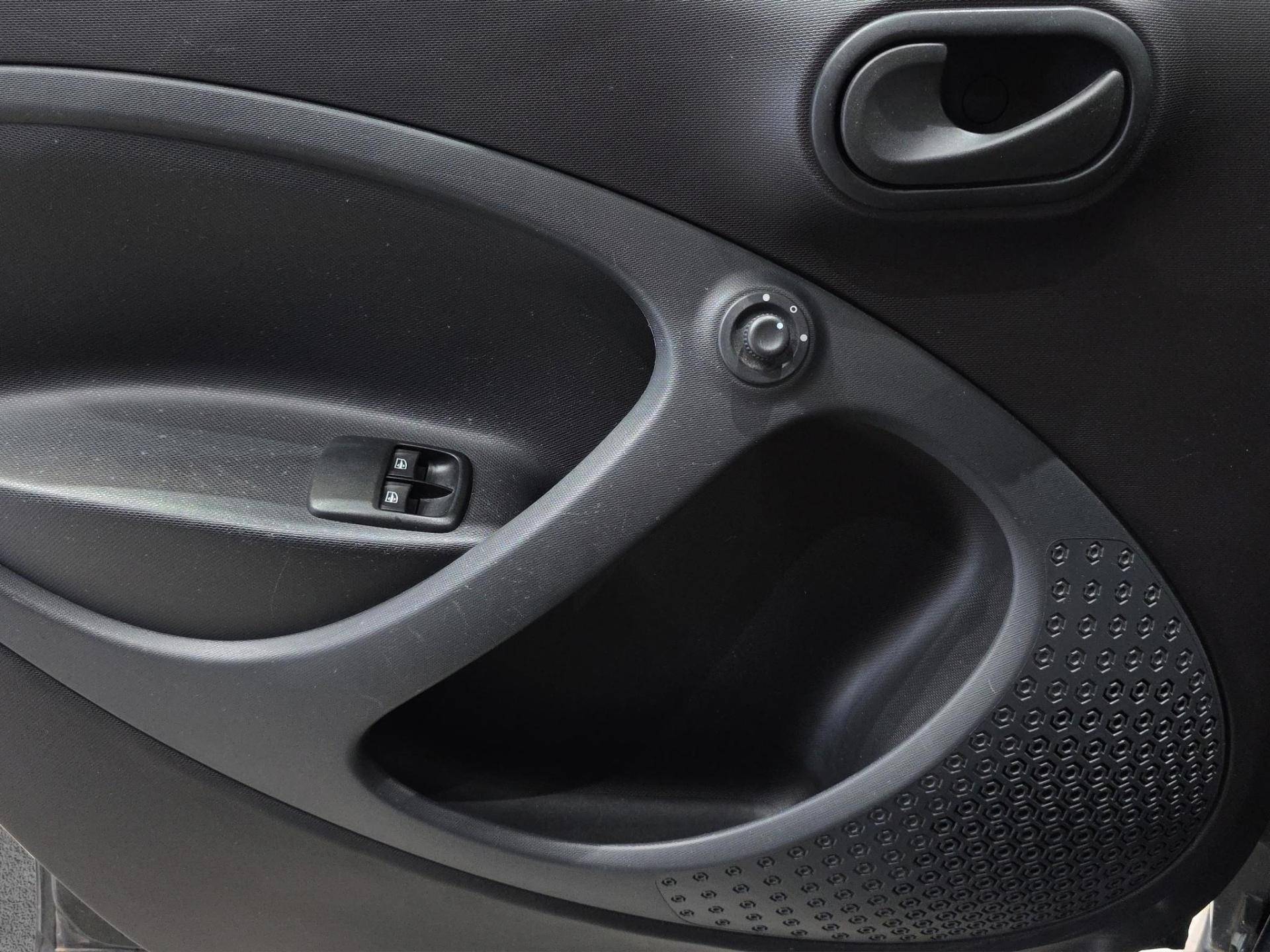 SMART Forfour Forfour 1.0 Youngster 61cv usata in pronta consegna - Brandini