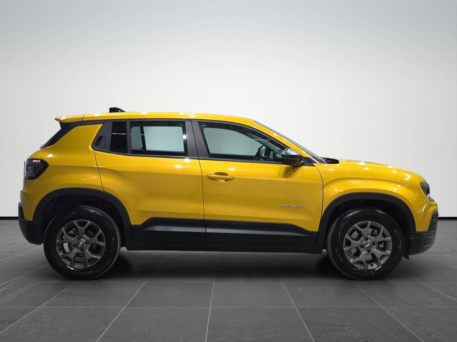JEEP Avenger Avenger 1.2 turbo e-hybrid Longitude fwd 100cv edct6 usata in pronta consegna - Brandini