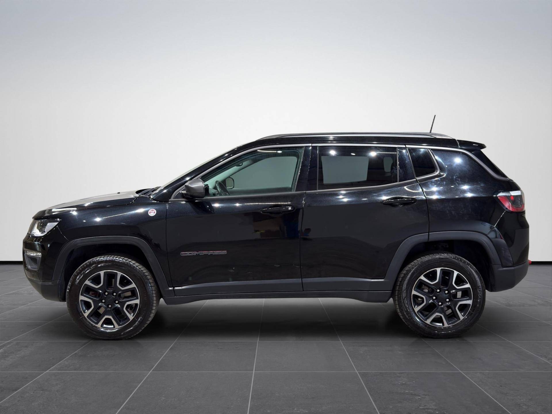 JEEP Compass Compass 2.0 mjt Trailhawk 4wd a.d. Low 170cv auto usata in pronta consegna - Brandini