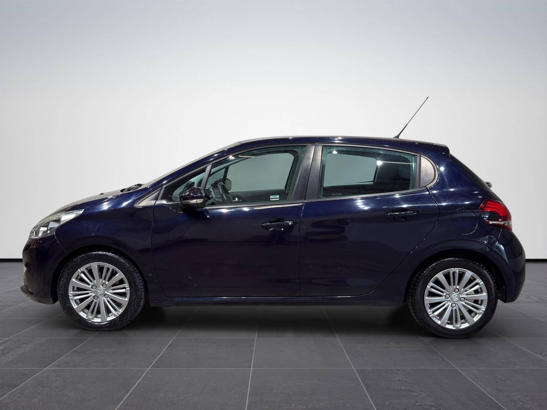 PEUGEOT 208 208 1.6 bluehdi Active 75cv 5p usata in pronta consegna - Brandini