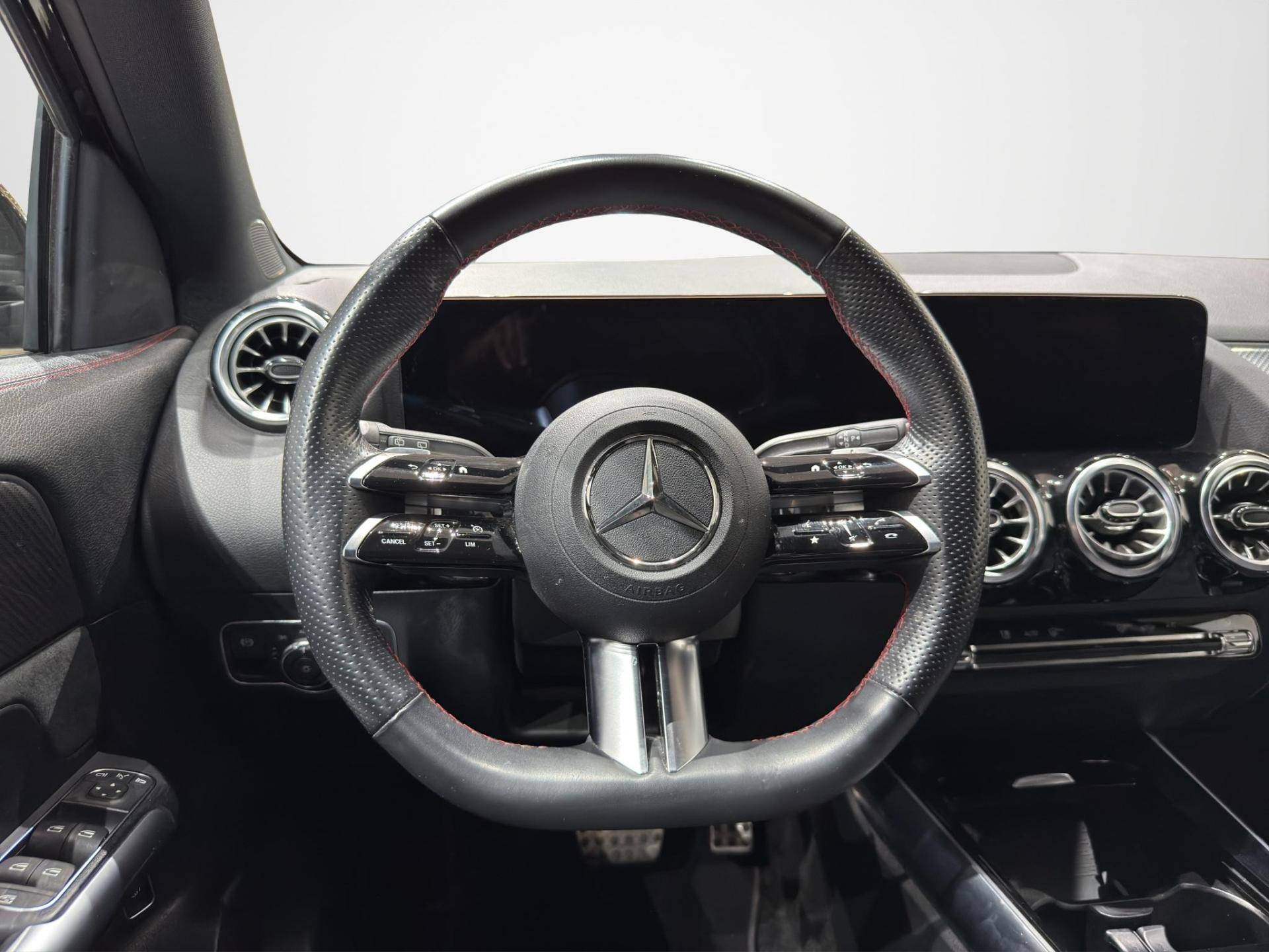 MERCEDES GLA GLA 200 d Business Extra auto usata in pronta consegna - Brandini