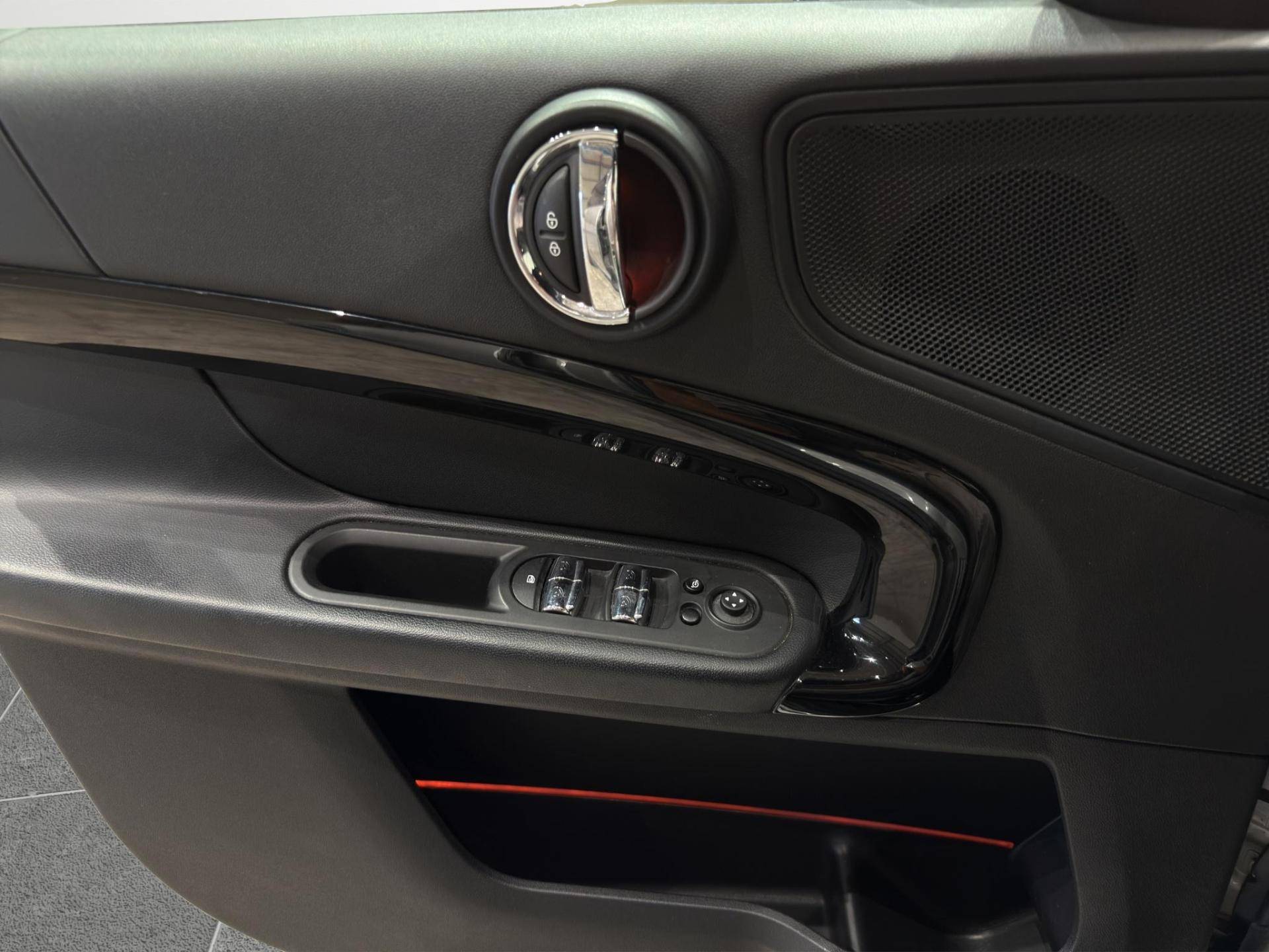 MINI Mini Countryman Mini Countryman 2.0 Cooper D Essential auto usata in pronta consegna - Brandini