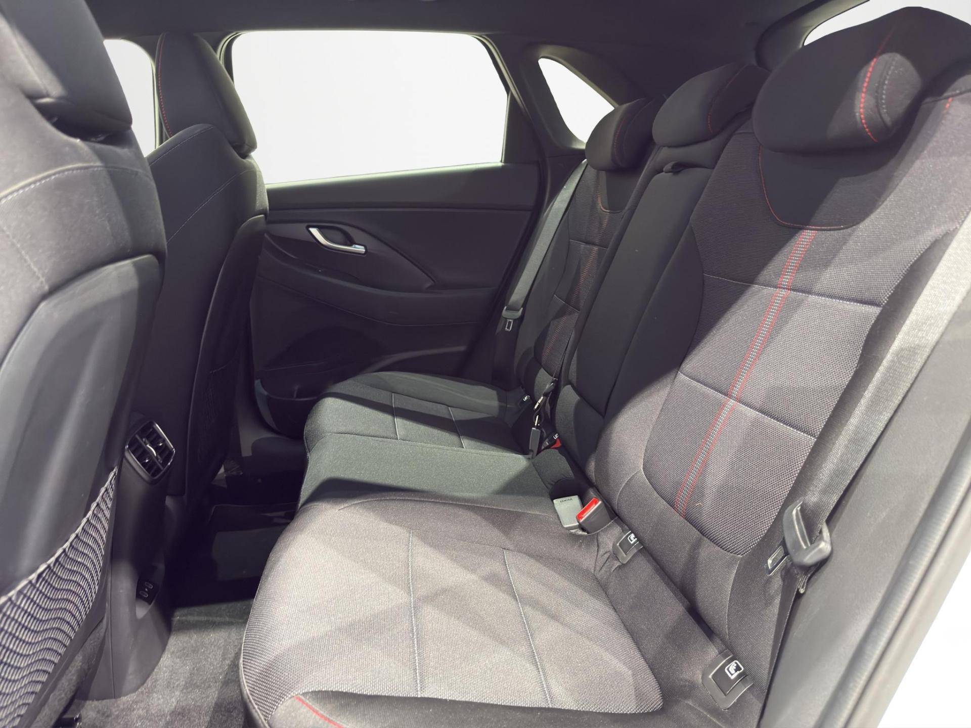 HYUNDAI i30 2024 5p i30 1.0 t-gdi 48V NLine 100cv dct usata in pronta consegna - Brandini