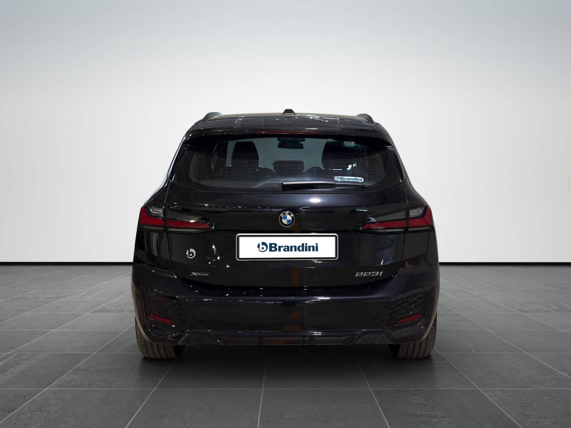 BMW Serie 2 Active Tourer 223i Active Tourer mhev 48V xdrive auto usata in pronta consegna - Brandini
