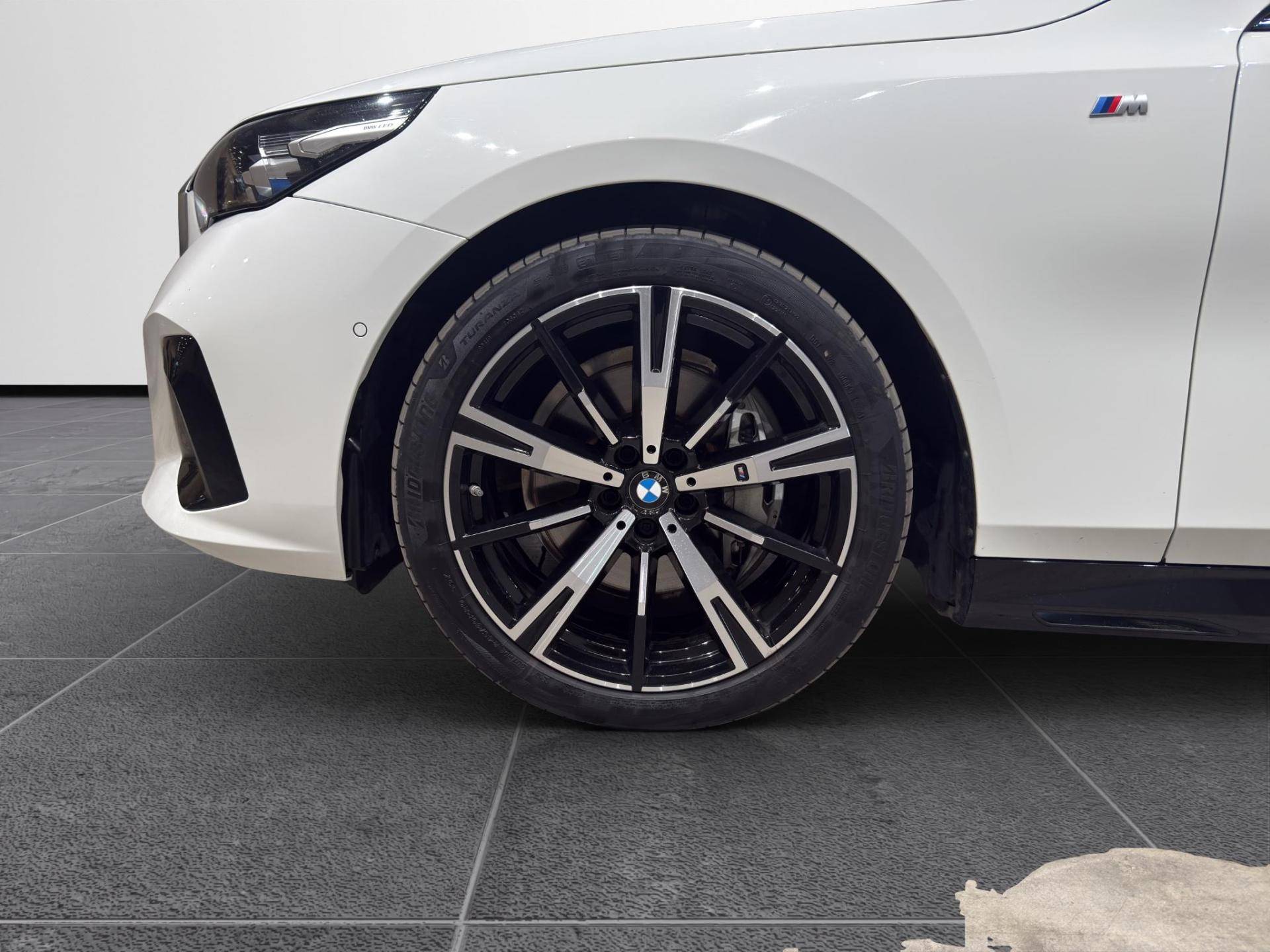 BMW Serie 5 Touring 540d Touring 48V xdrive MSport auto usata in pronta consegna - Brandini