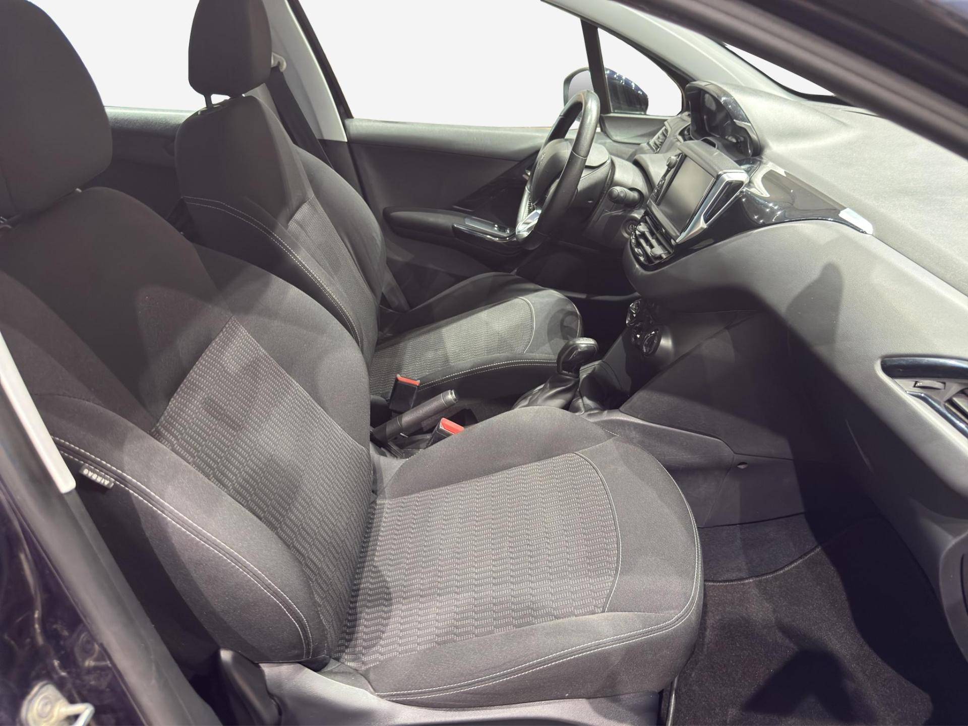 PEUGEOT 208 208 1.6 bluehdi Active 75cv 5p usata in pronta consegna - Brandini