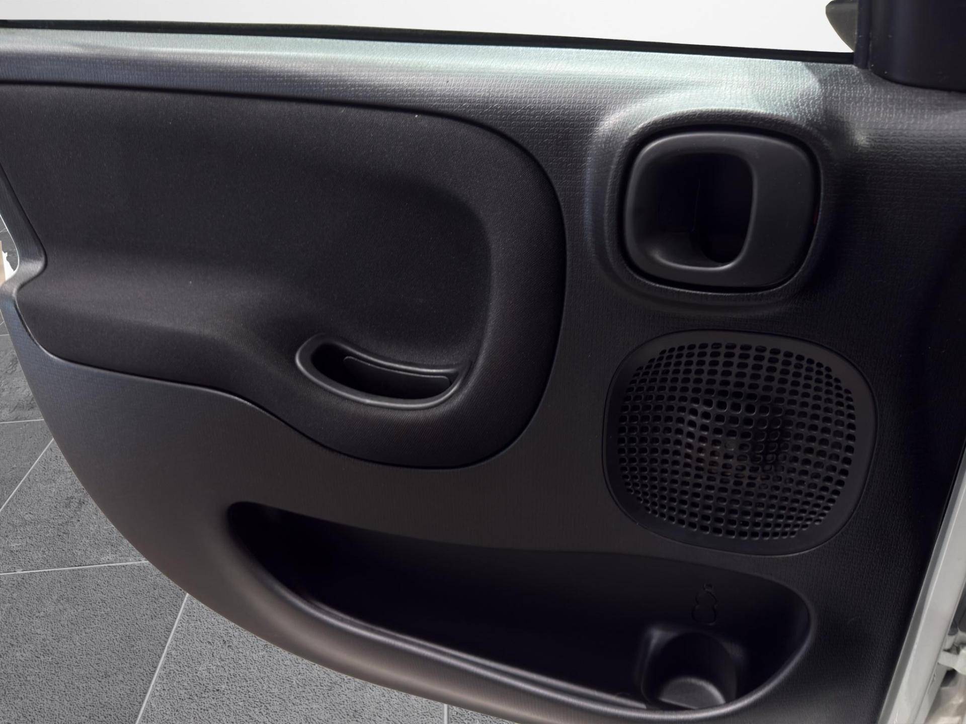 FIAT Panda Panda 1.0 firefly hybrid Cross s&s 70cv 5p.ti usata in pronta consegna - Brandini