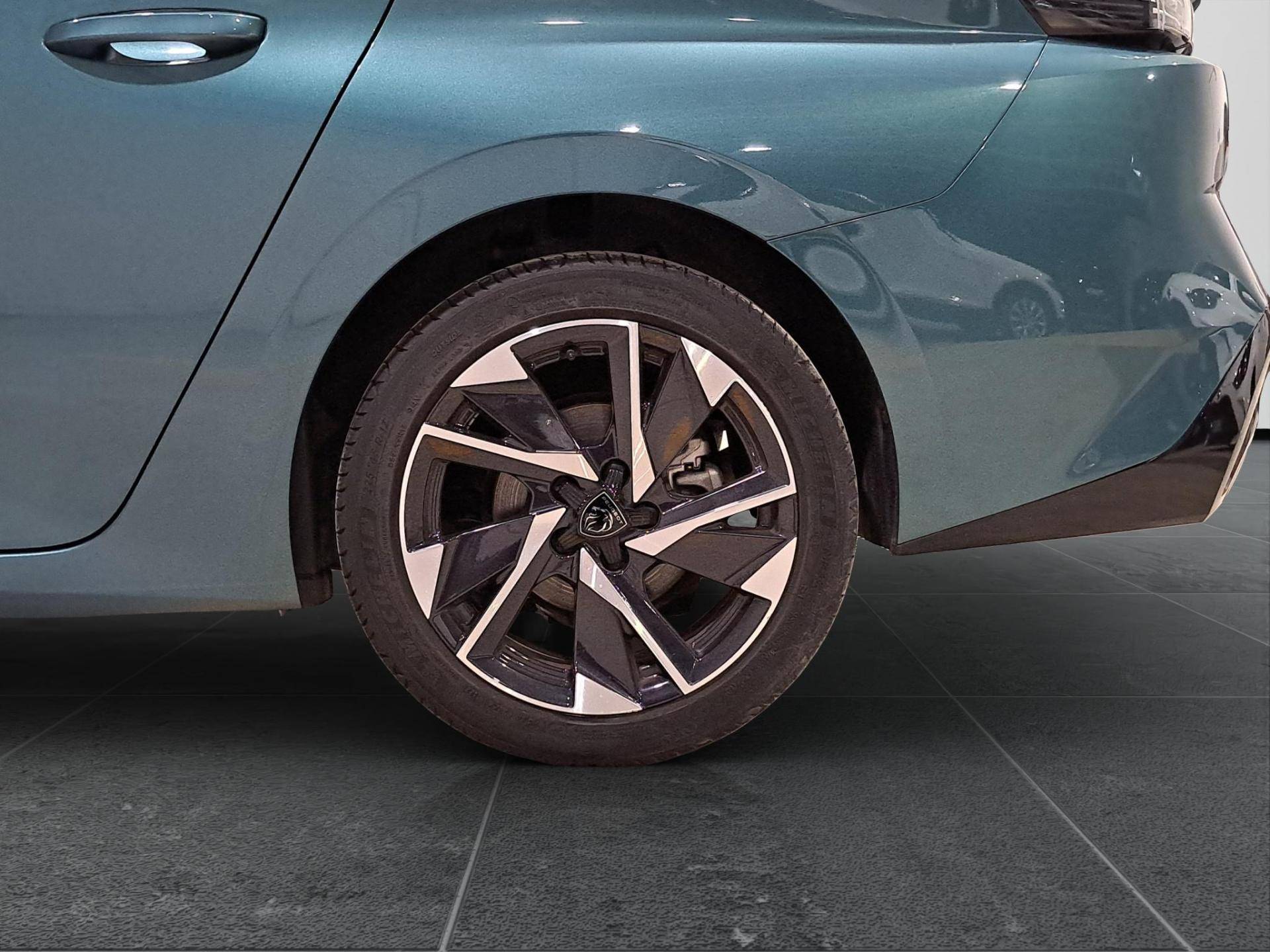 Auto Venduta - PEUGEOT 308 308 SW 1.2 puretech t Allure Pack s&s 130cv eat8 usata in pronta consegna - Brandini
