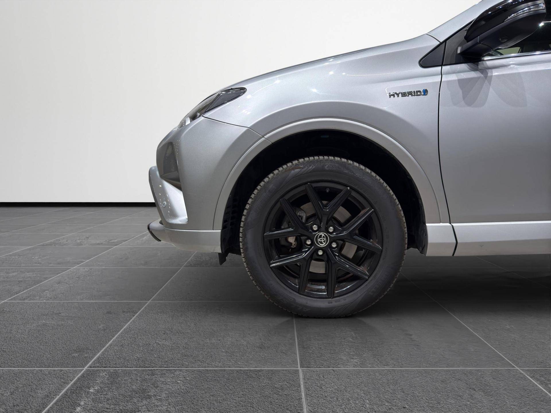 Auto Venduta - TOYOTA Rav4 Rav4 2.5 vvt-i h Exclusive 2wd e-cvt usata in pronta consegna - Brandini