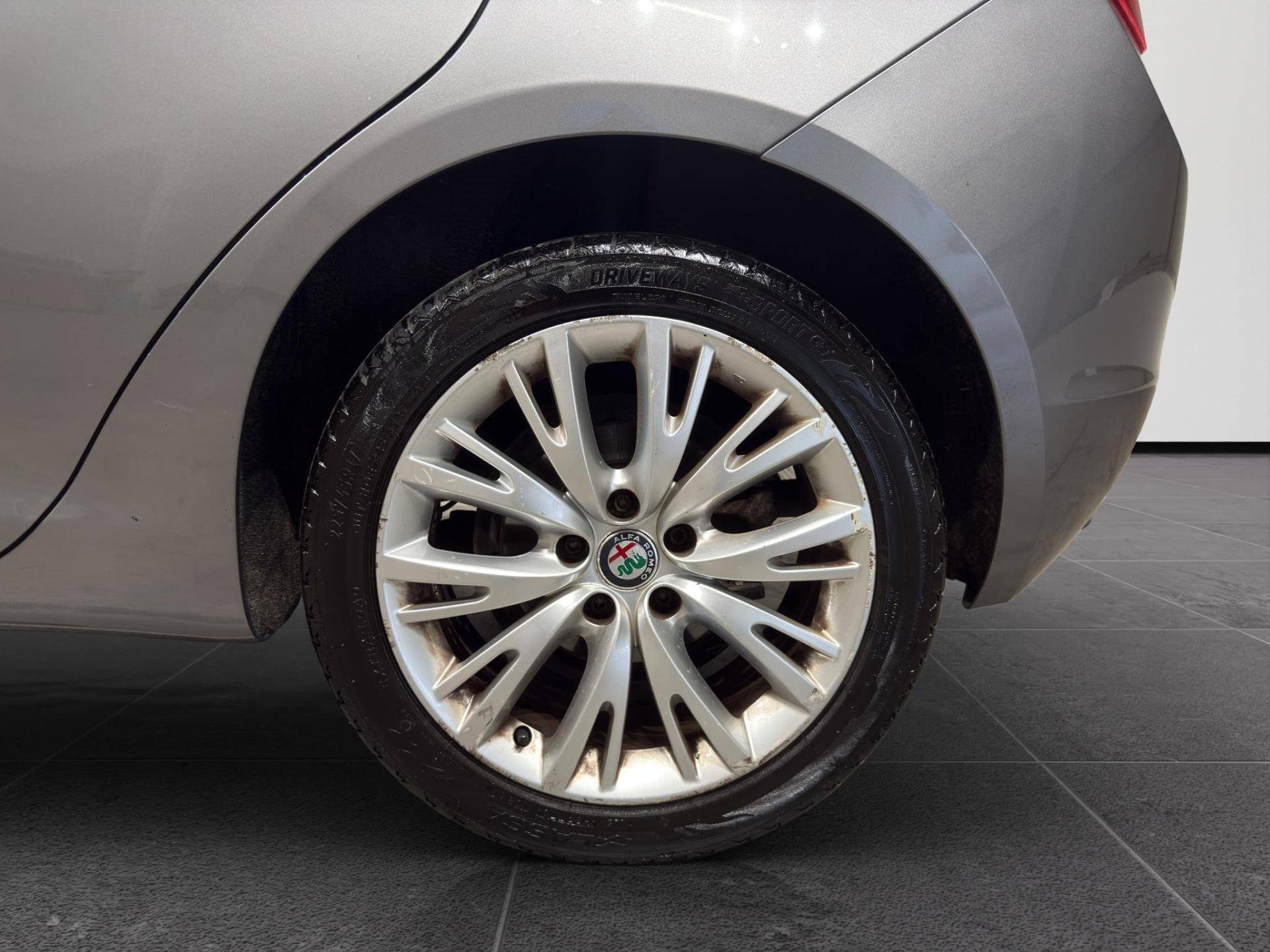 Auto Venduta - ALFA ROMEO Giulietta Giulietta 1.6 jtdm Super 120cv usata in pronta consegna - Brandini