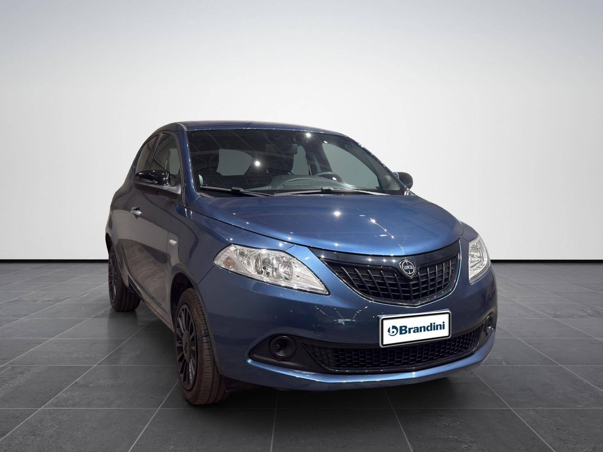 Auto Venduta - LANCIA Ypsilon Ypsilon 1.0 hybrid Silver s&s 70cv usata in pronta consegna - Brandini