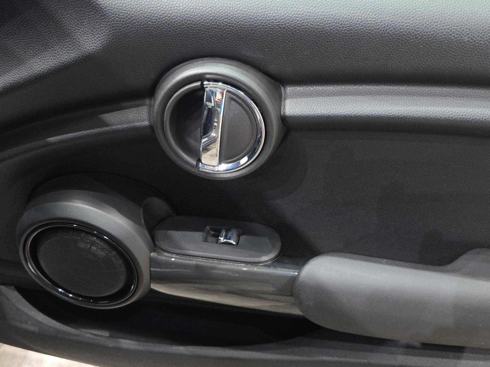 MINI Mini Mini 3p 1.5 One D Hype usata in pronta consegna - Brandini