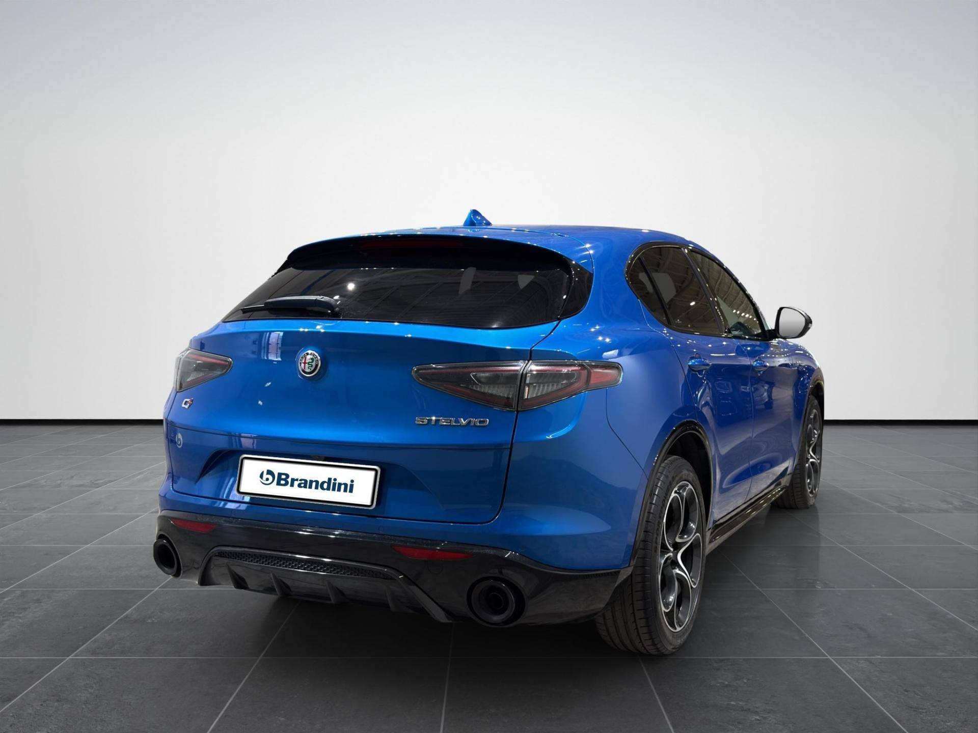 ALFA ROMEO Stelvio Stelvio 2.2 t Competizione Q4 210cv auto usata in pronta consegna - Brandini