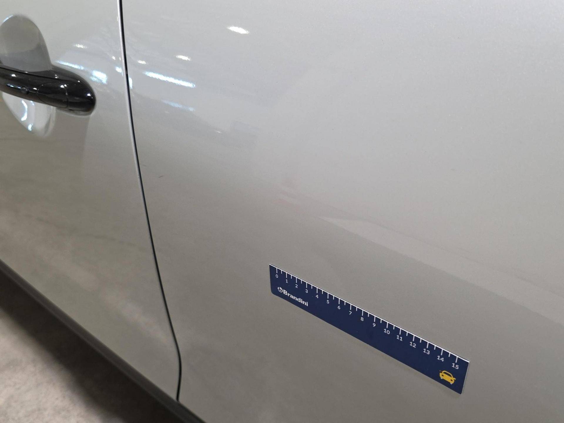 Auto Venduta - MINI Mini Mini 3p Cooper SE Yours auto usata in pronta consegna - Brandini