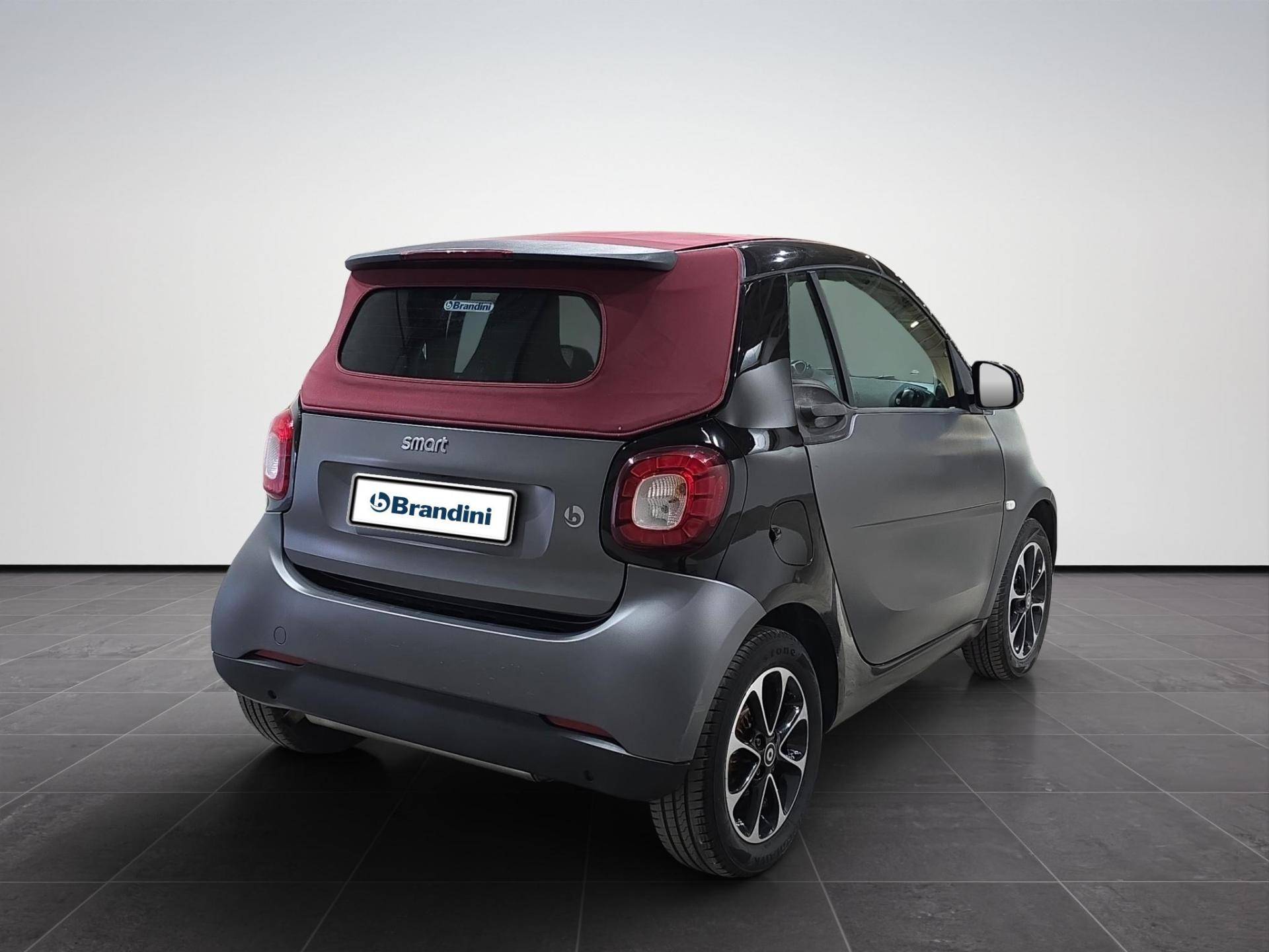 Auto Venduta - SMART Fortwo Fortwo Cabrio 1.0 Passion 71cv twinamic usata in pronta consegna - Brandini