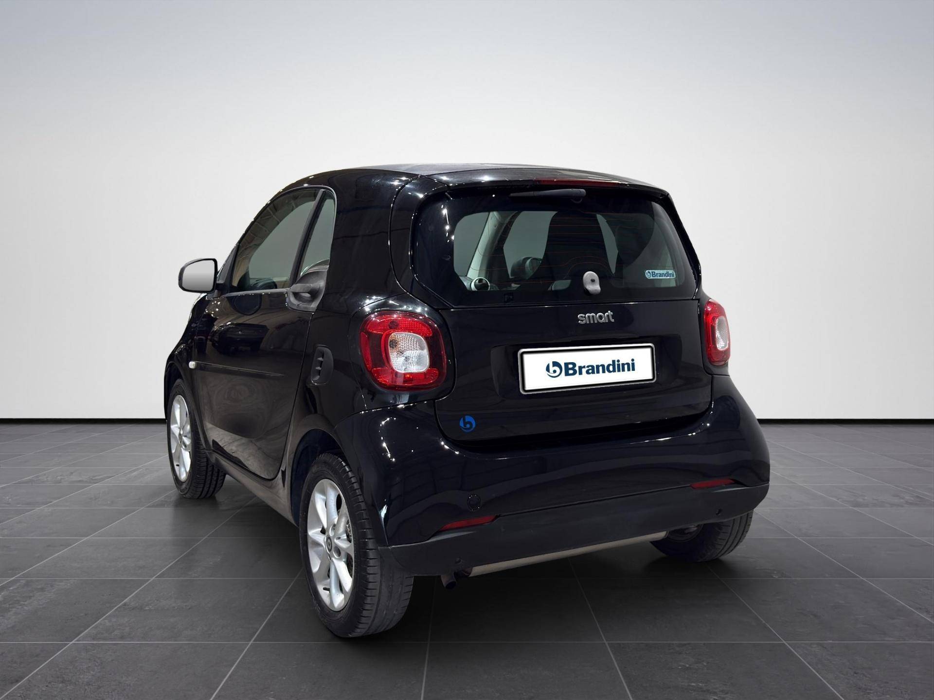 Auto Venduta - SMART Fortwo Fortwo 1.0 Passion 71cv twinamic usata in pronta consegna - Brandini