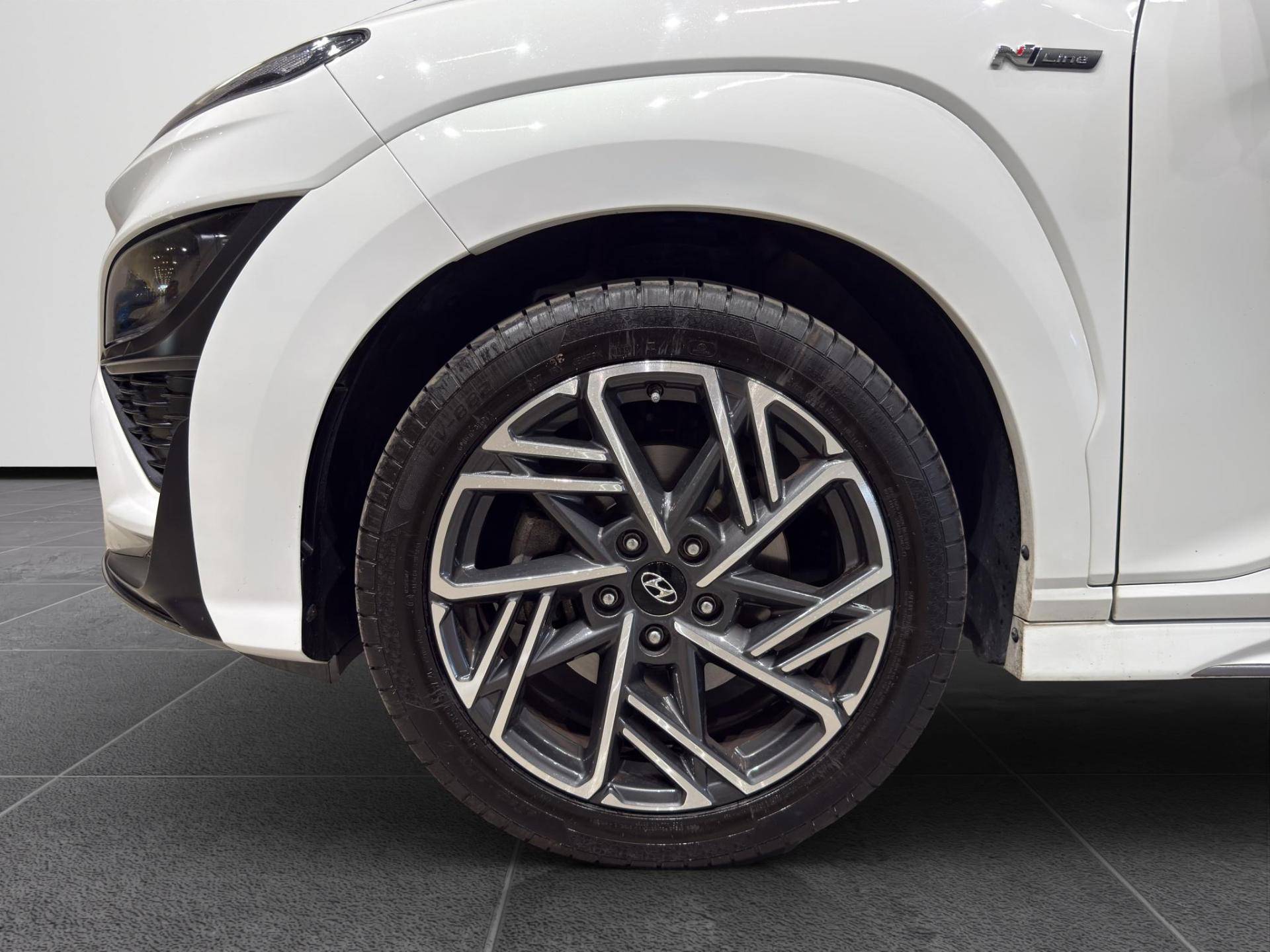 HYUNDAI Kona Kona 1.0 t-gdi 48V NLine 2wd 120cv imt usata in pronta consegna - Brandini