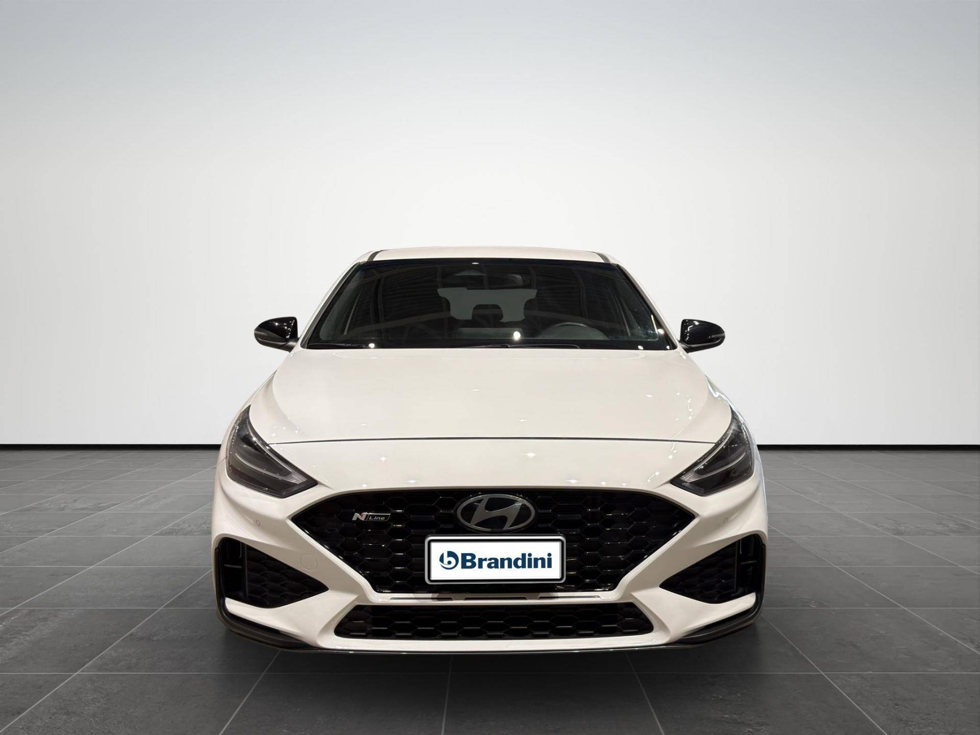 HYUNDAI i30 2024 5p i30 1.0 t-gdi 48V NLine 100cv dct usata in pronta consegna - Brandini