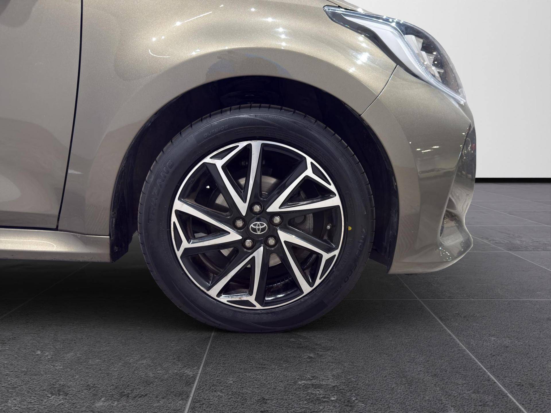 Auto Venduta - TOYOTA Yaris Yaris 1.0 Active usata in pronta consegna - Brandini