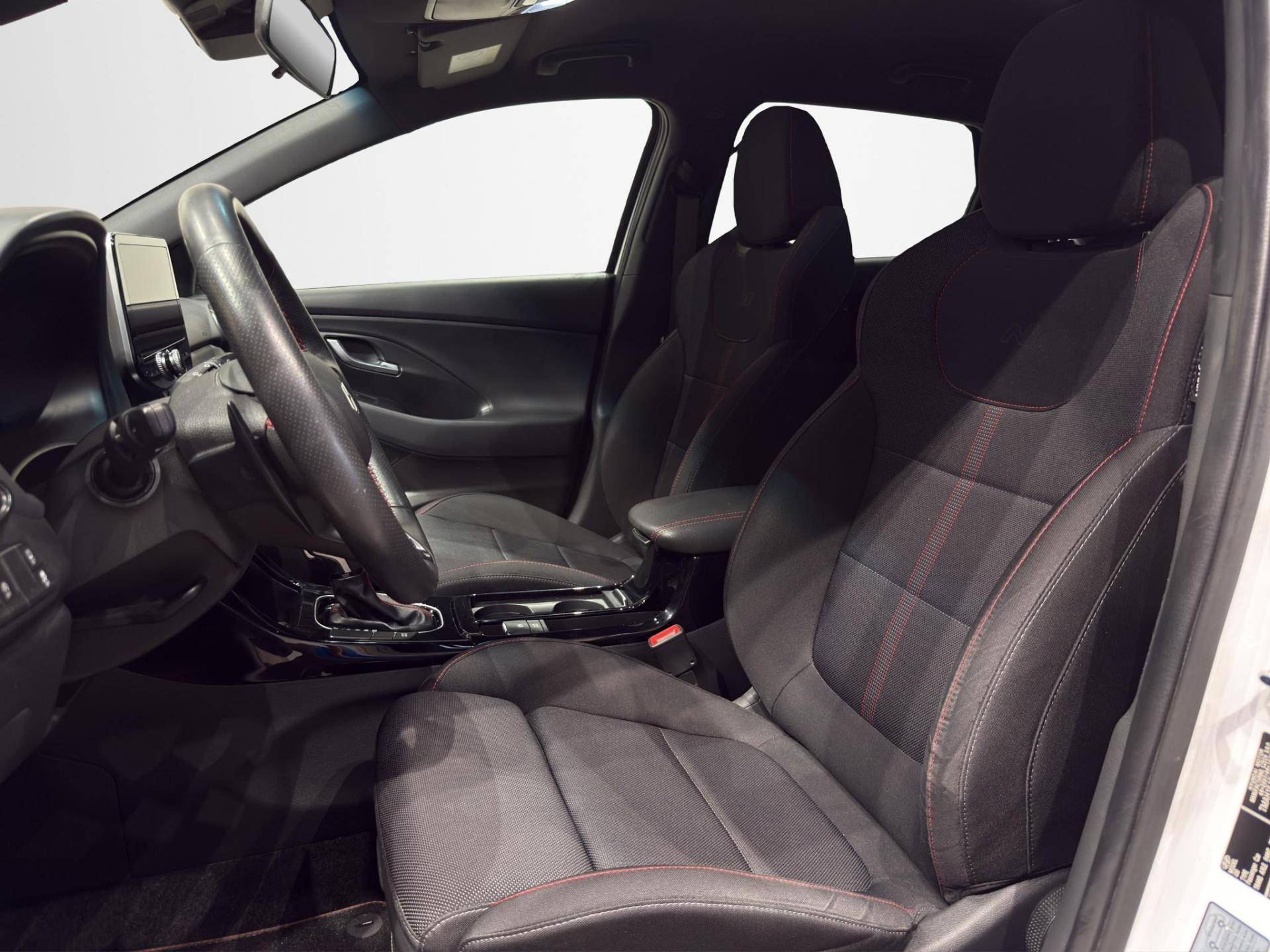 HYUNDAI i30 2024 5p i30 1.0 t-gdi 48V NLine 100cv dct usata in pronta consegna - Brandini