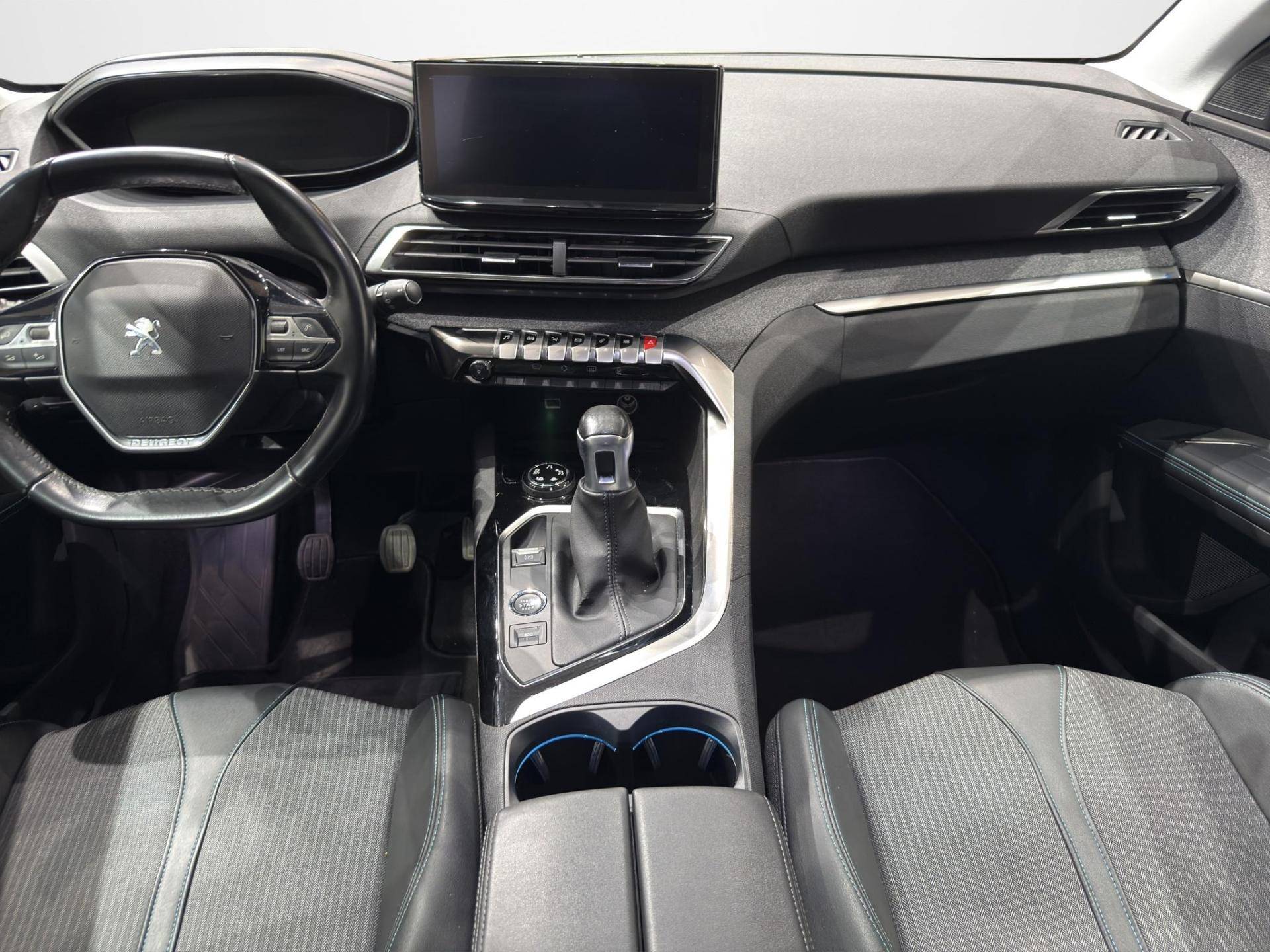 PEUGEOT 5008 5008 1.5 bluehdi Allure s&s 130cv usata in pronta consegna - Brandini