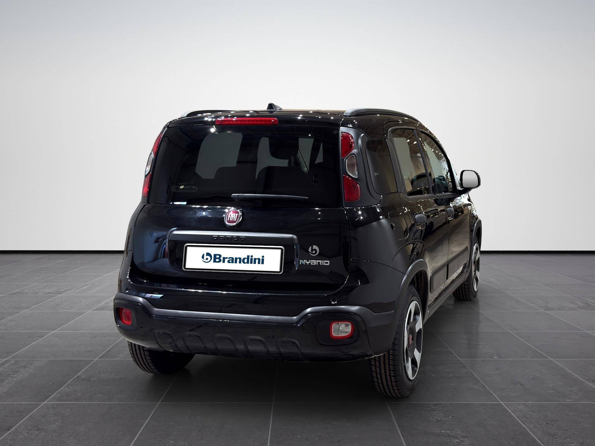 FIAT Panda Panda 1.0 firefly hybrid Cross s&s 70cv 5p.ti usata in pronta consegna - Brandini