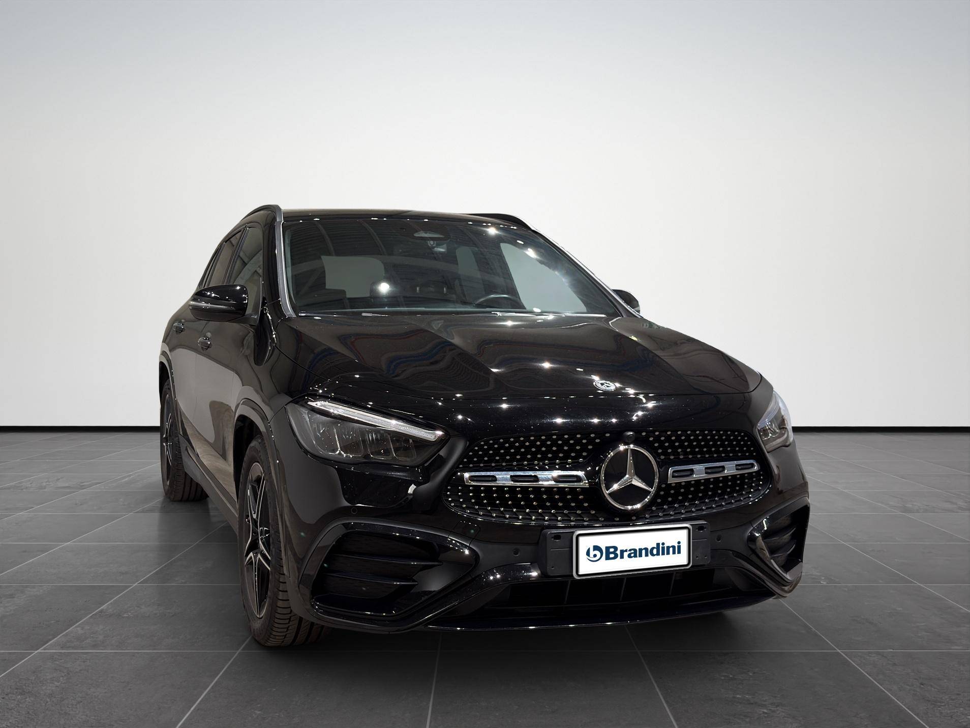 MERCEDES GLA GLA 200 d Business Extra auto usata in pronta consegna - Brandini