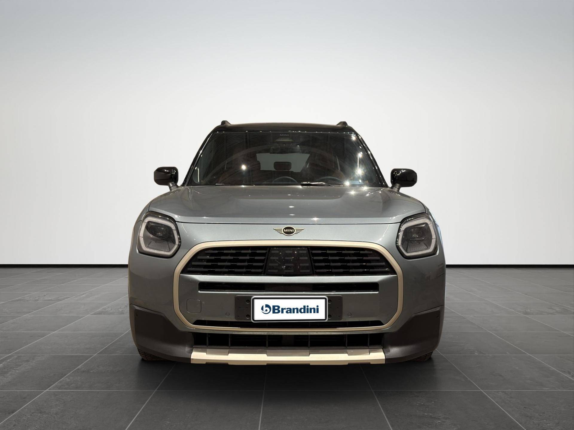 Auto Venduta - MINI Mini Countryman Mini Countryman 1.5 48V C Favoured auto usata in pronta consegna - Brandini