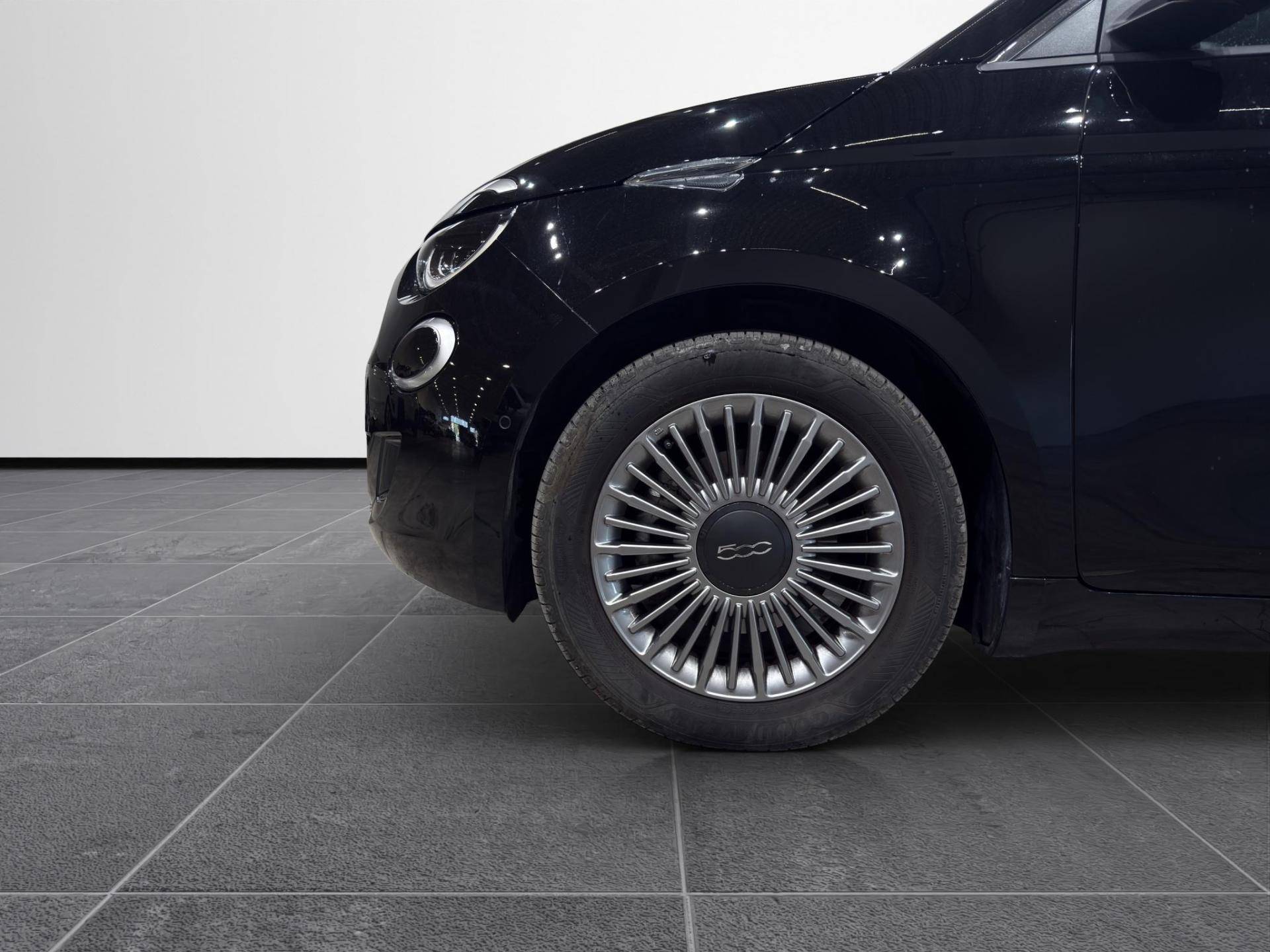 FIAT 500e 500e 3+1 42 kWh usata in pronta consegna - Brandini