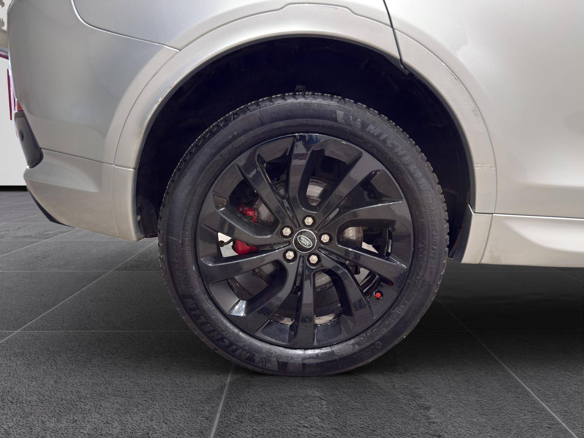 LAND ROVER Discovery Sport Discovery Sport 2.0 si4 mhev Black awd 290cv auto usata in pronta consegna - Brandini