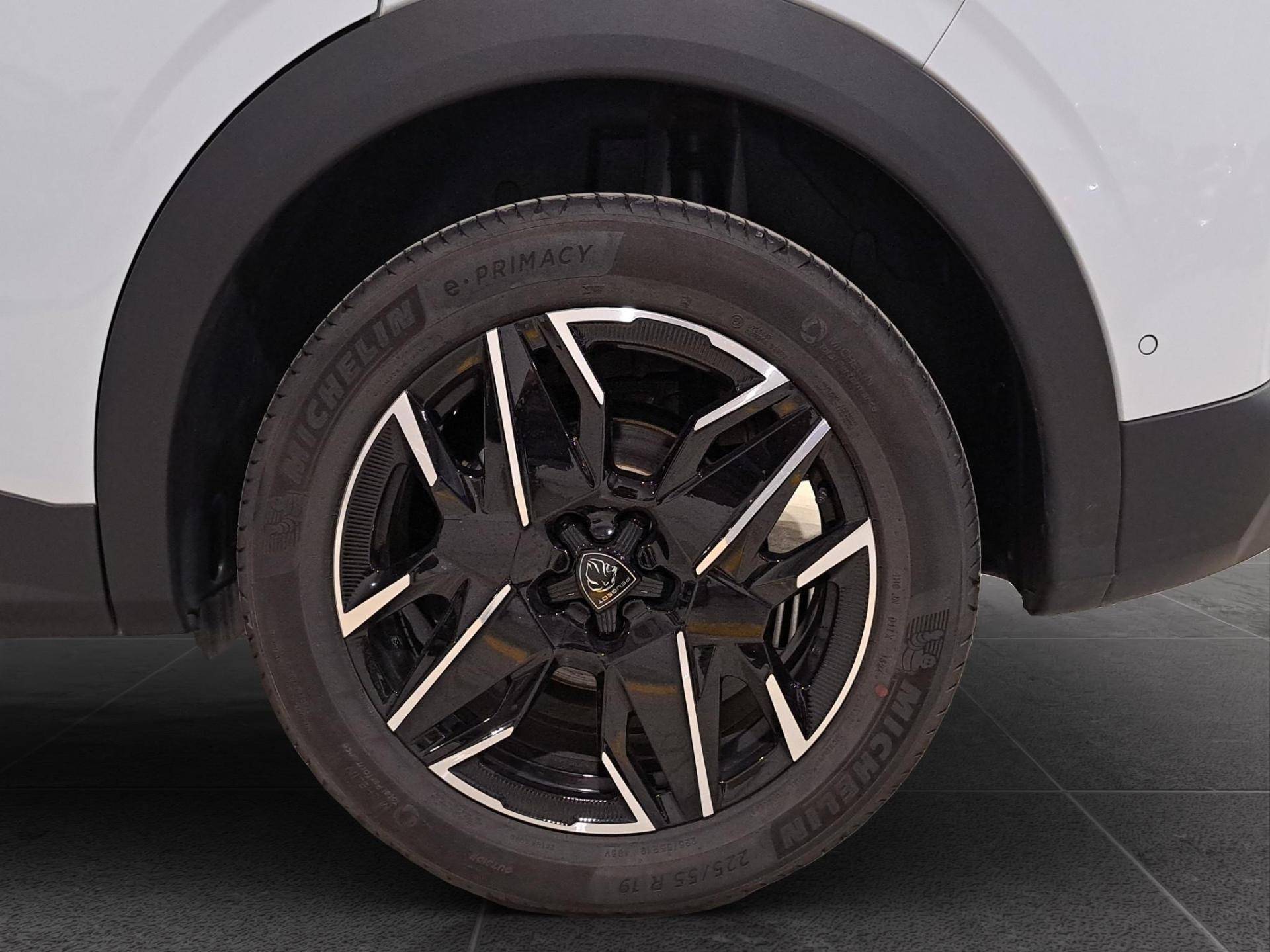 Auto Venduta - PEUGEOT 3008 3008 1.2 hybrid GT 136cv e-dcs6 usata in pronta consegna - Brandini