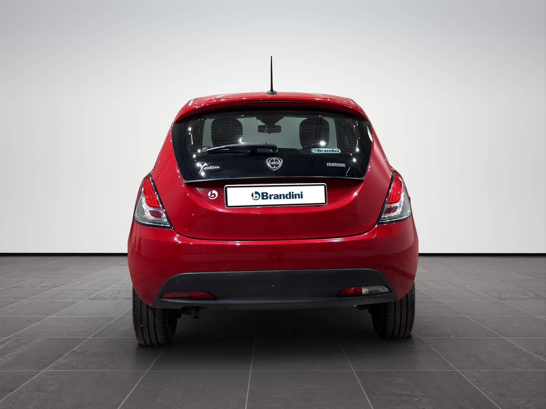 Auto Venduta - LANCIA Ypsilon Ypsilon 1.0 hybrid Silver s&s 70cv usata in pronta consegna - Brandini